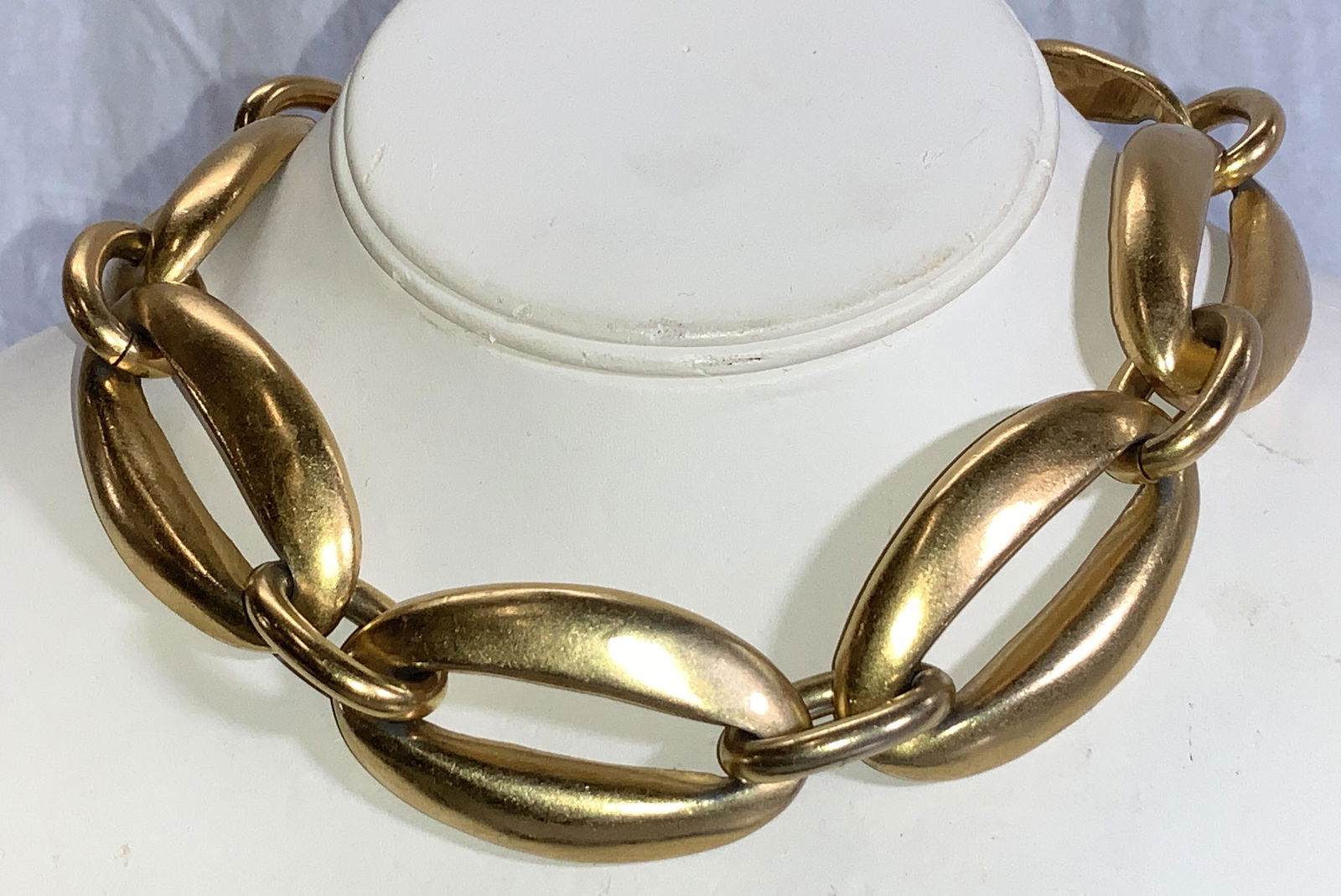 Chunky Heavy Gold Tone Link Choker Necklace (1 of 4)