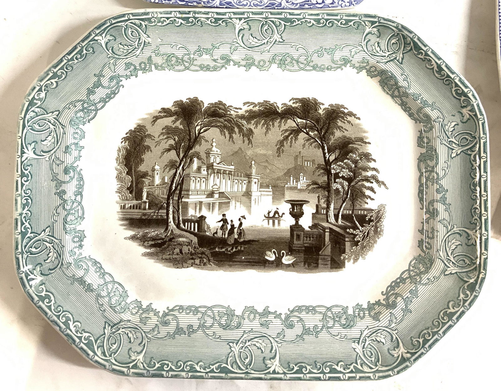 PW & Co Pearl Stoneware Venus Porcelain Platter (1 of 5)