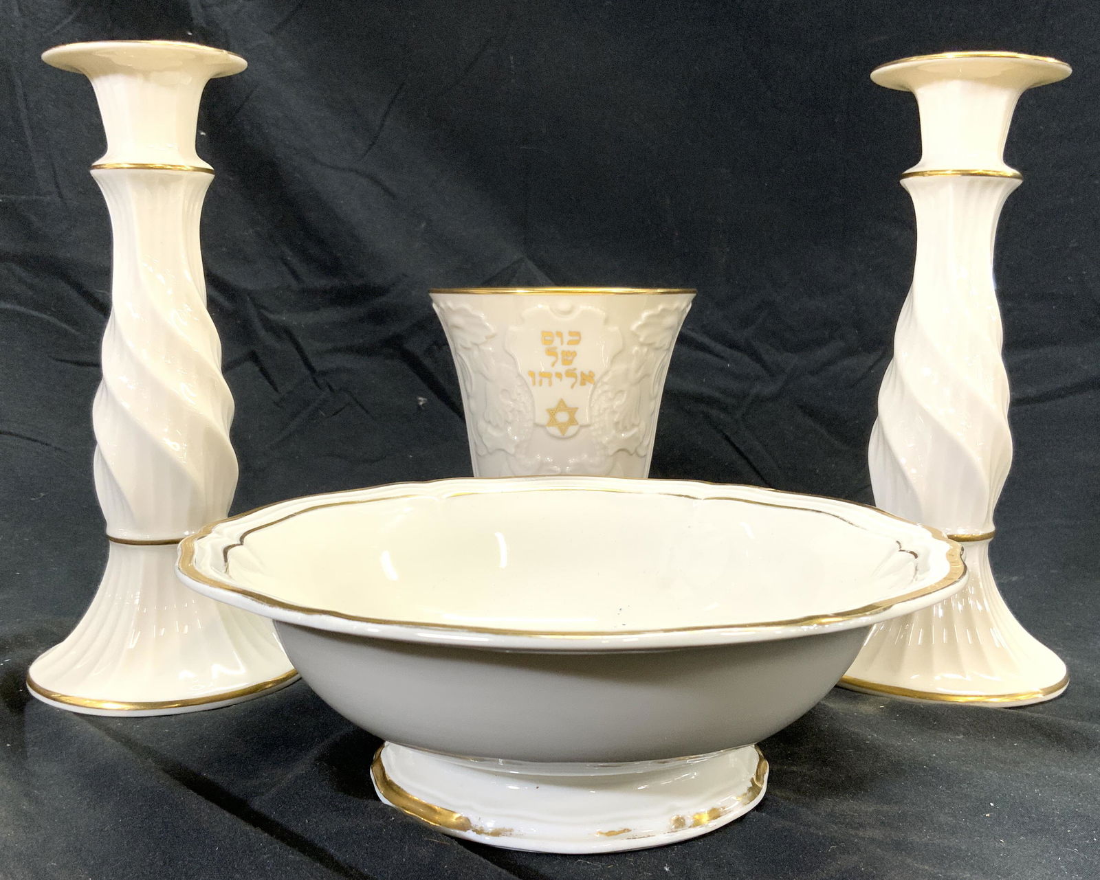 Lot 4 LENOX & ROSENTHAL Porc Tabletop Accessories (1 of 6)