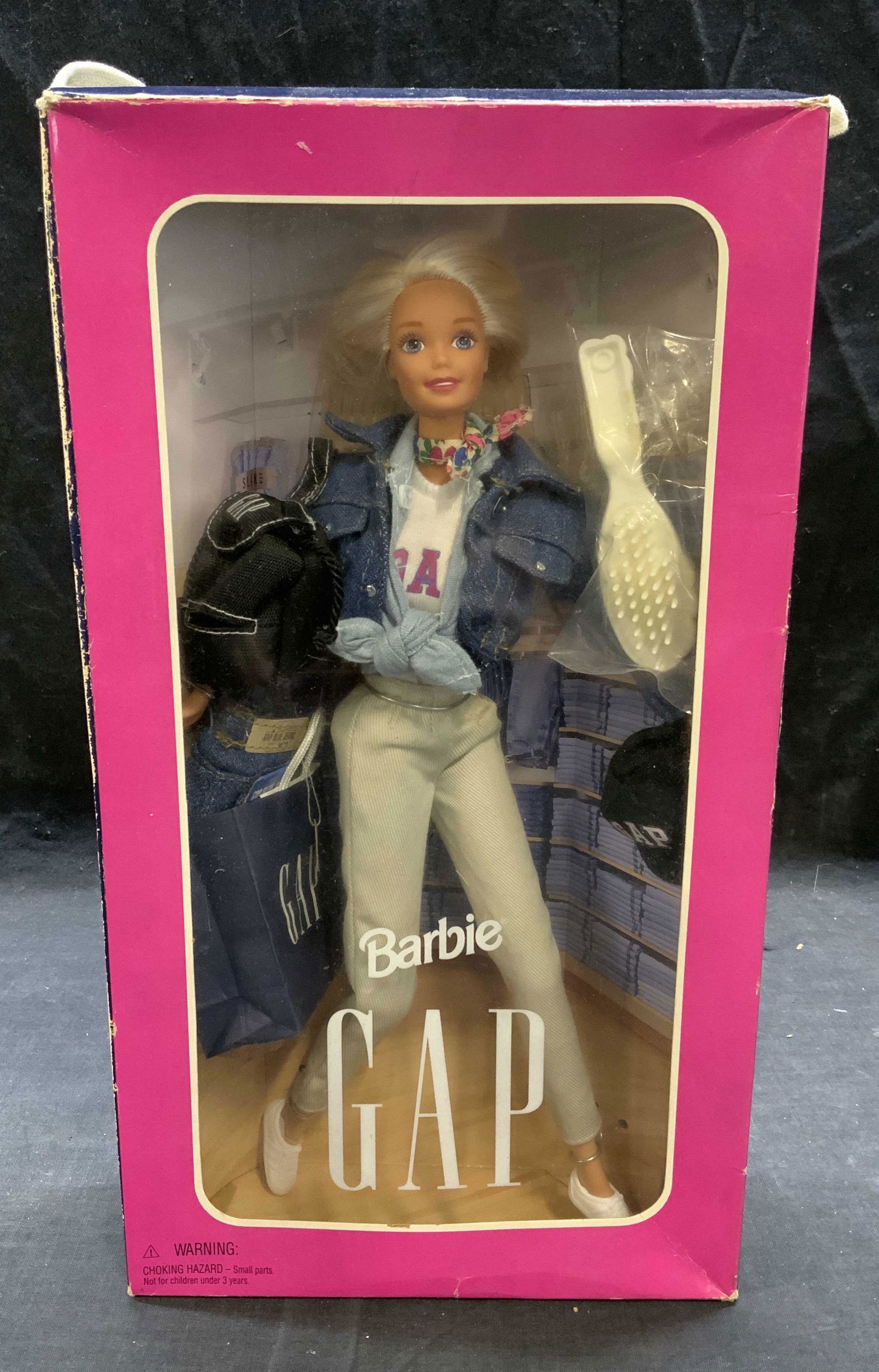 1996 Mattel Special Edition GAP Barbie in Box (1 of 7)