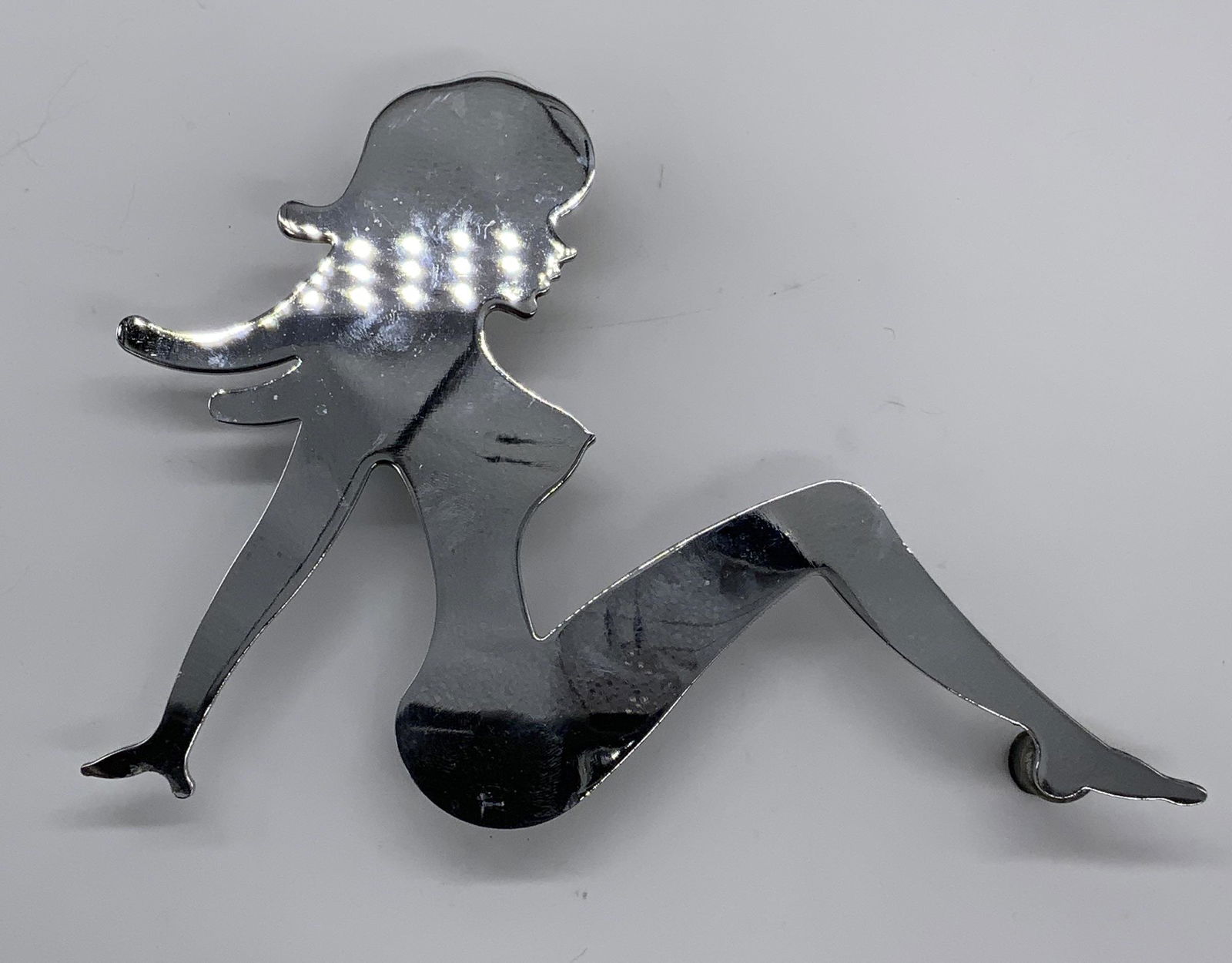 Chrome Pinup Lady Wall Accessory (1 of 6)
