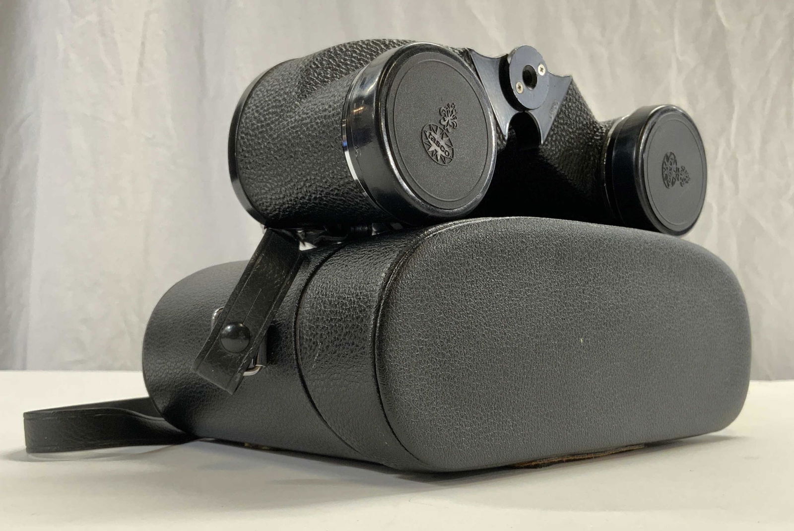 TASCO NO 400 INTERNATIONAL Binoculars & Case (1 of 10)