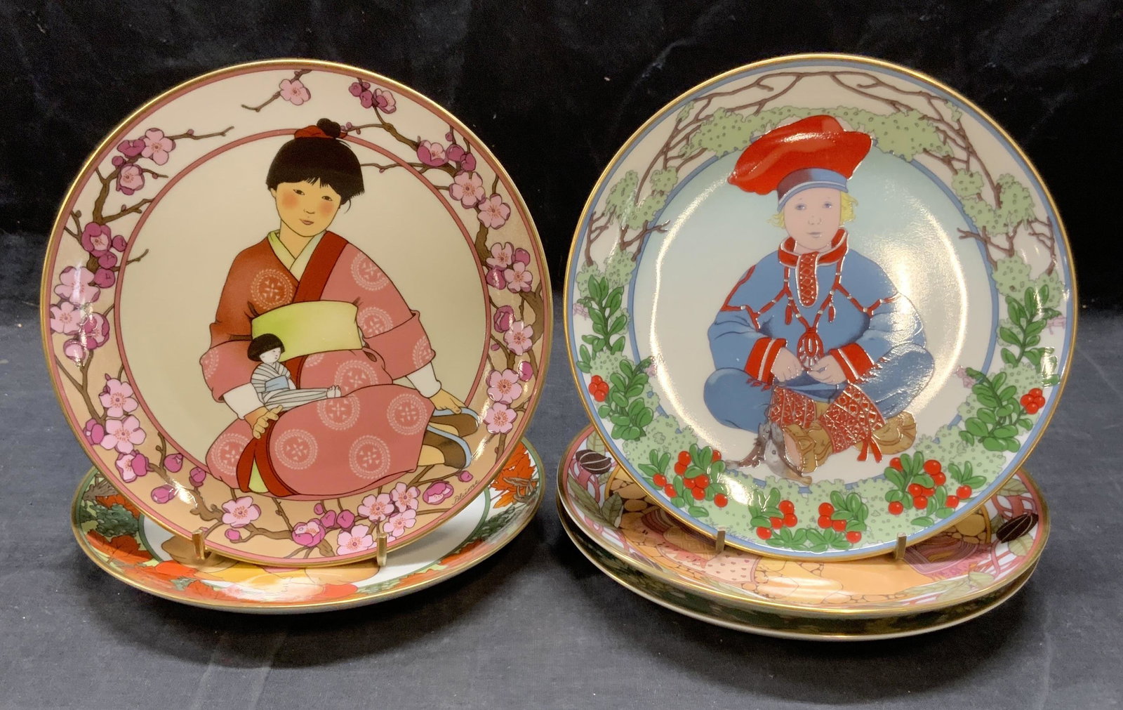5 Heinrich Villeroy & Boch UNICEF Children Plates (1 of 7)