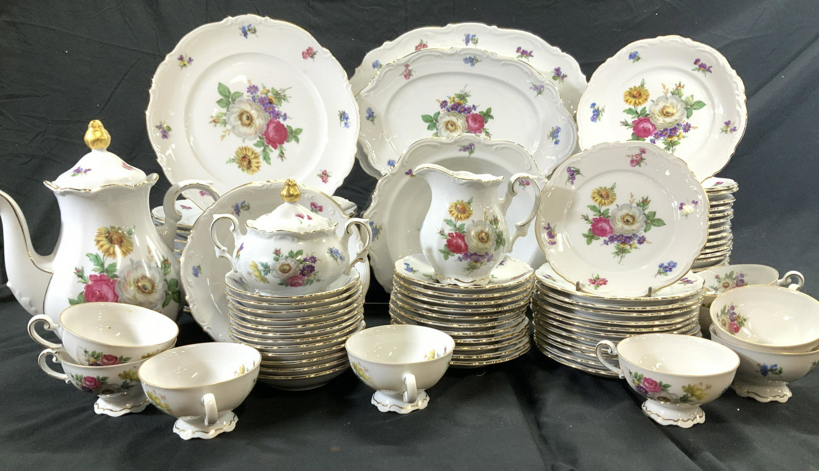 MITTERTEICH Chinaware Set 84, Bavaria Germany: Full set of chinaware , made in Bavaria Germany. bright white porcelain with just the right amount of flowers in the center and along the plate border. Mitterteich Pattern Meissen Floral, lightly used