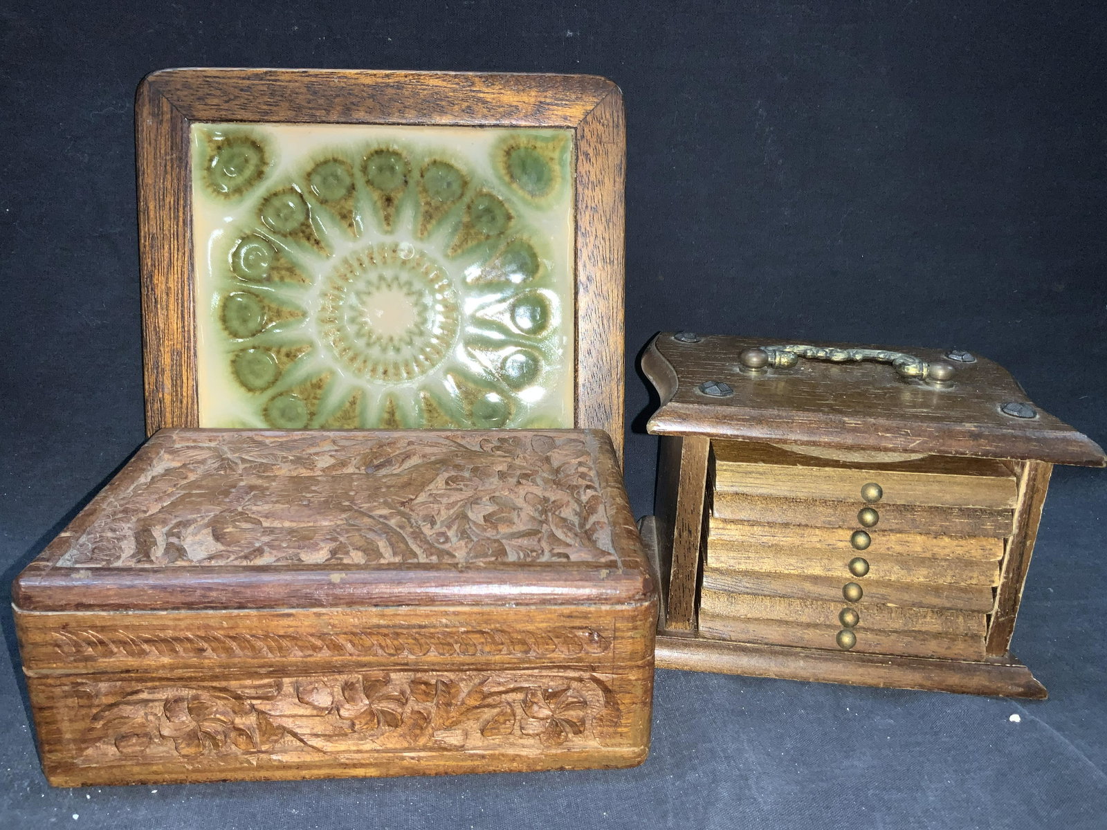 3 Assorted Wooden Tabletop Accessories (1 of 11)
