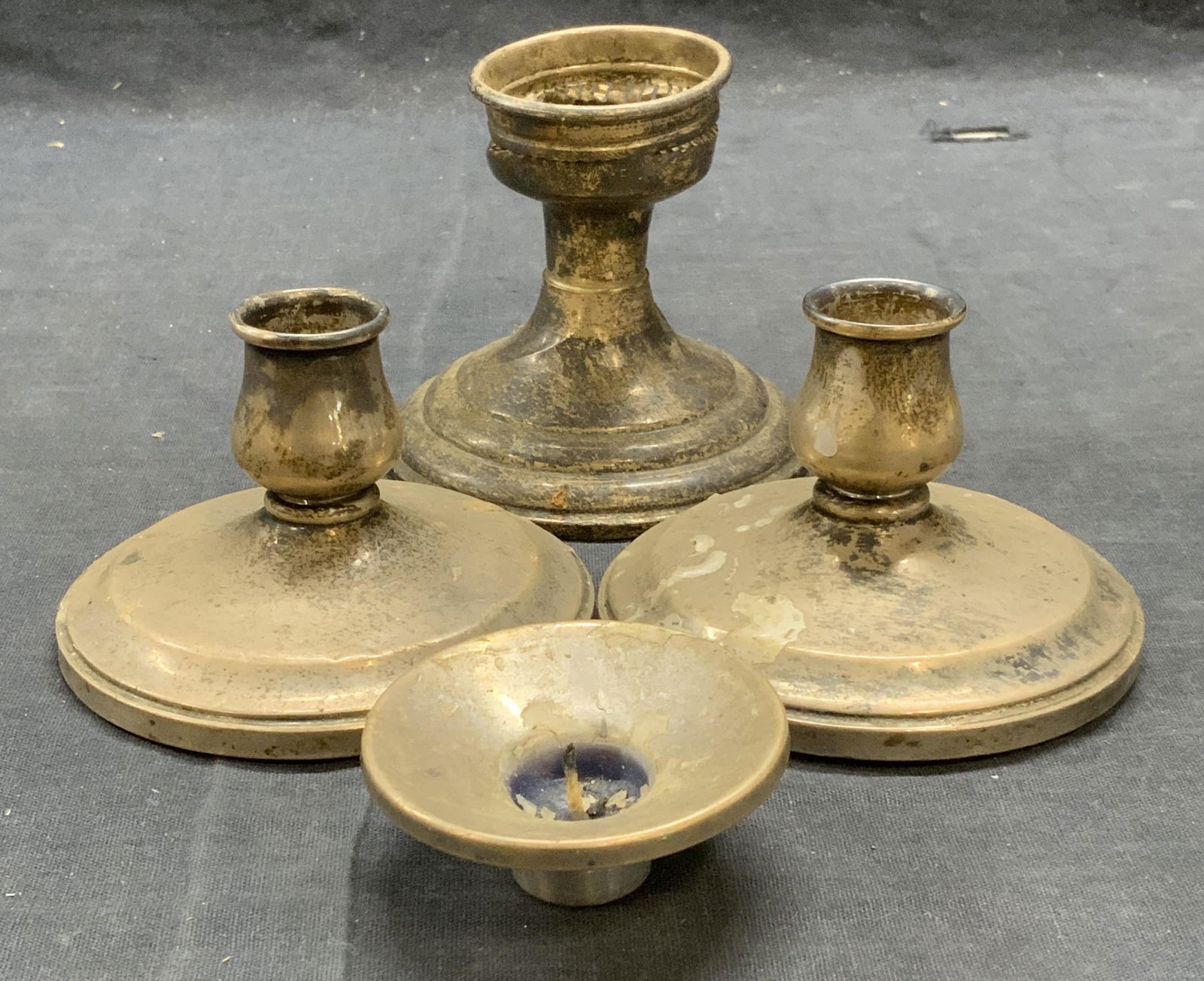 Lot 4 ELS CO, More Sterling Silver Candle Holders (1 of 12)