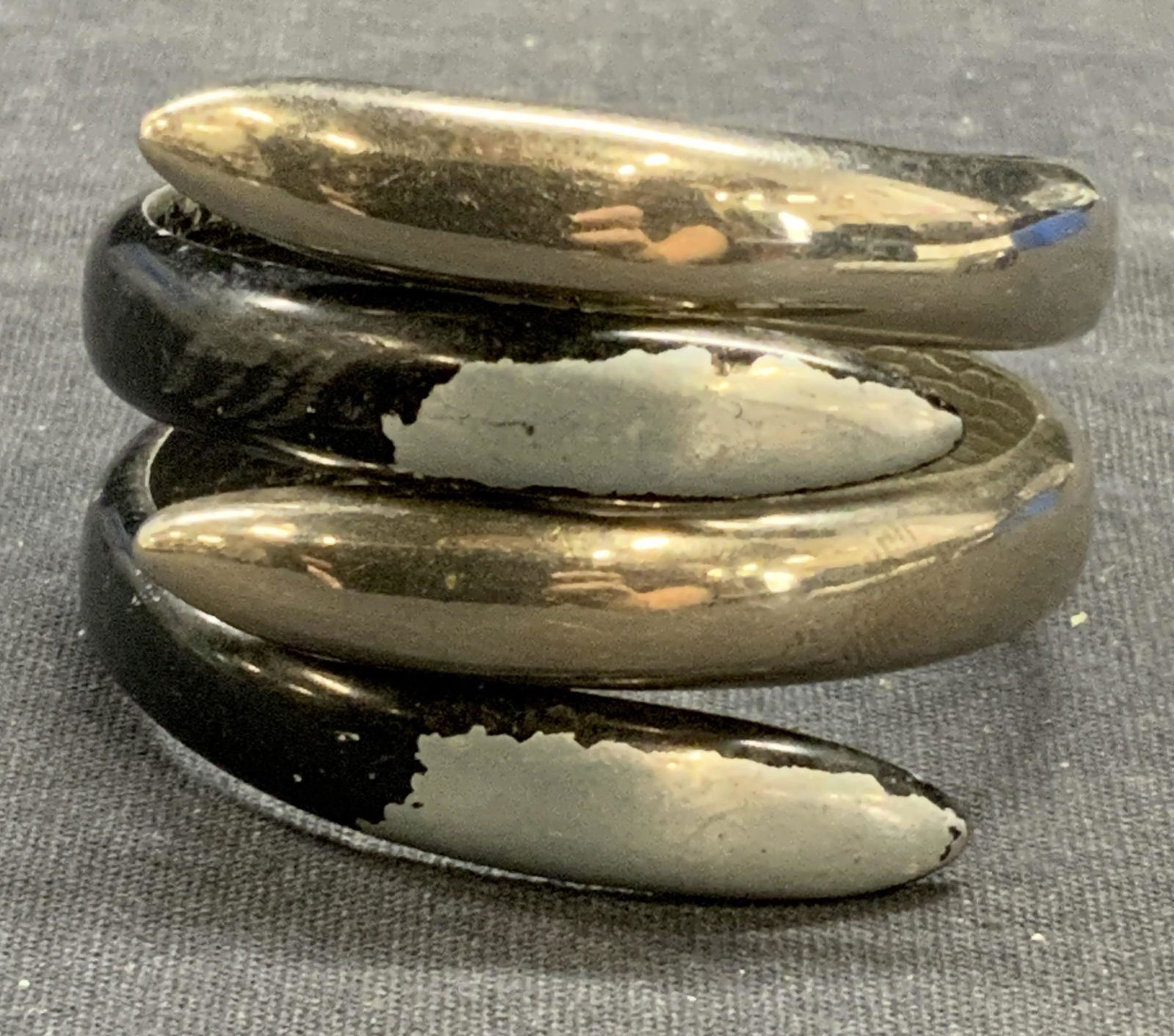 Silver Tone Enameled Claw Cuff Bracelet (1 of 6)