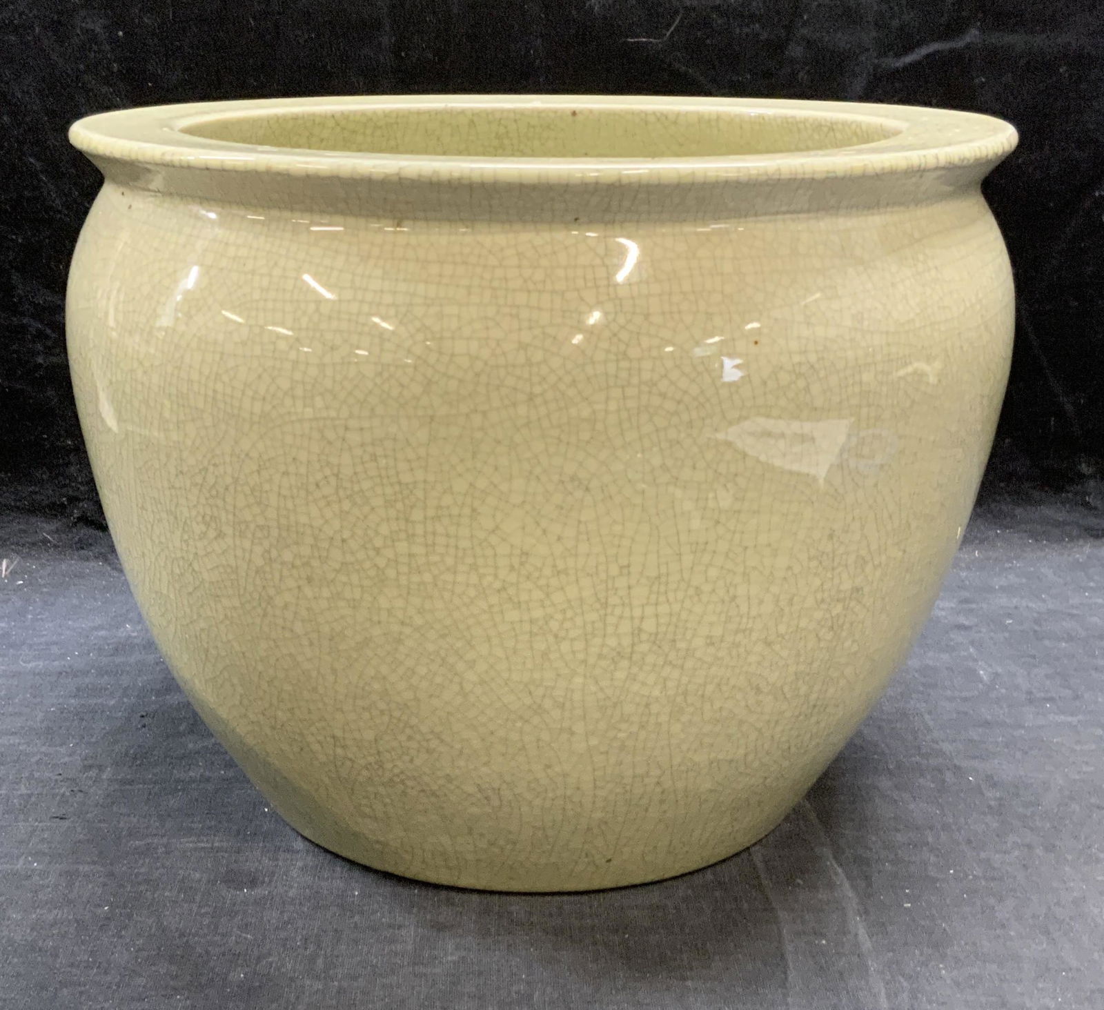 Green Crackle Pottery Ceramic Planter (1 of 6)