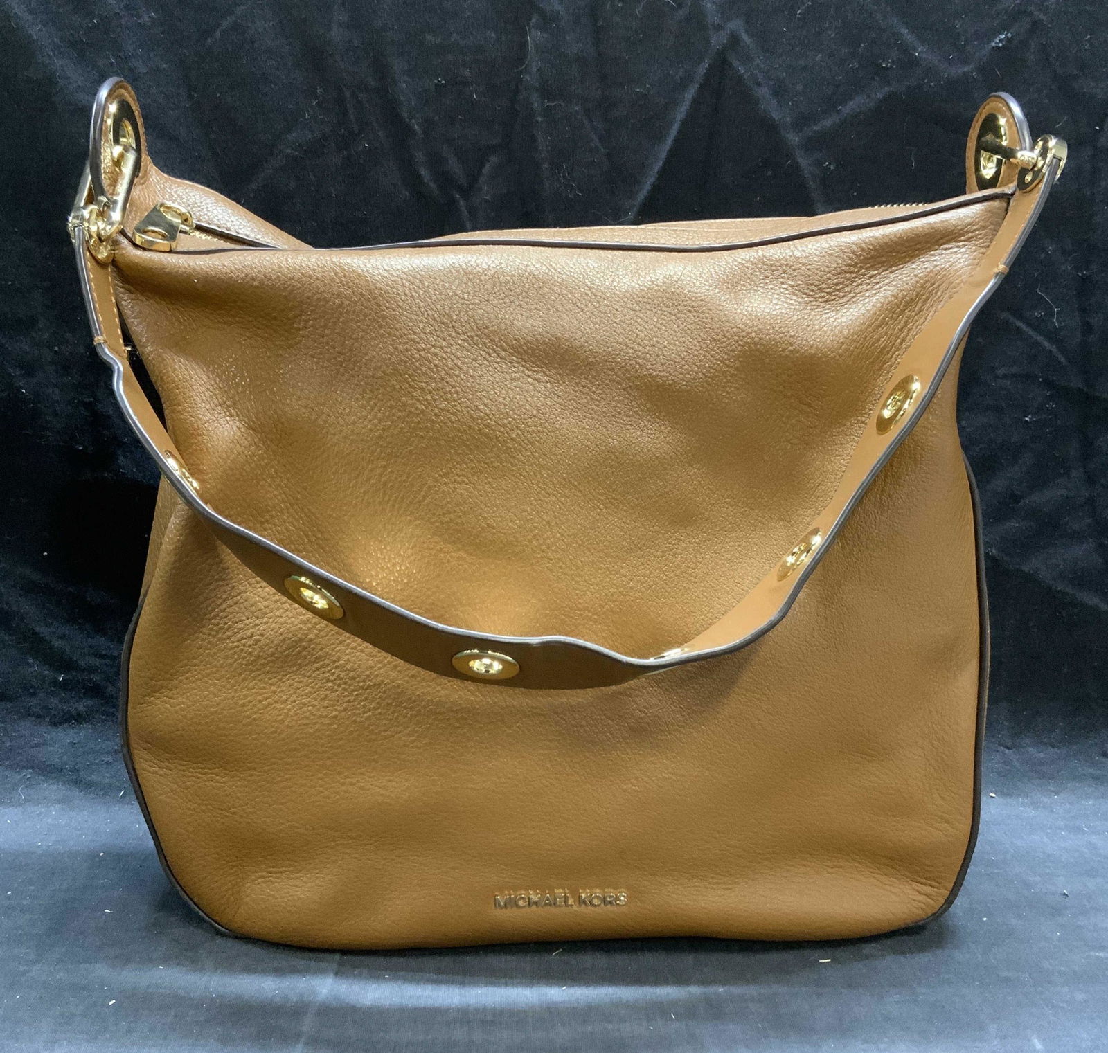 Michael KORS Brown Leather Handbag (1 of 8)