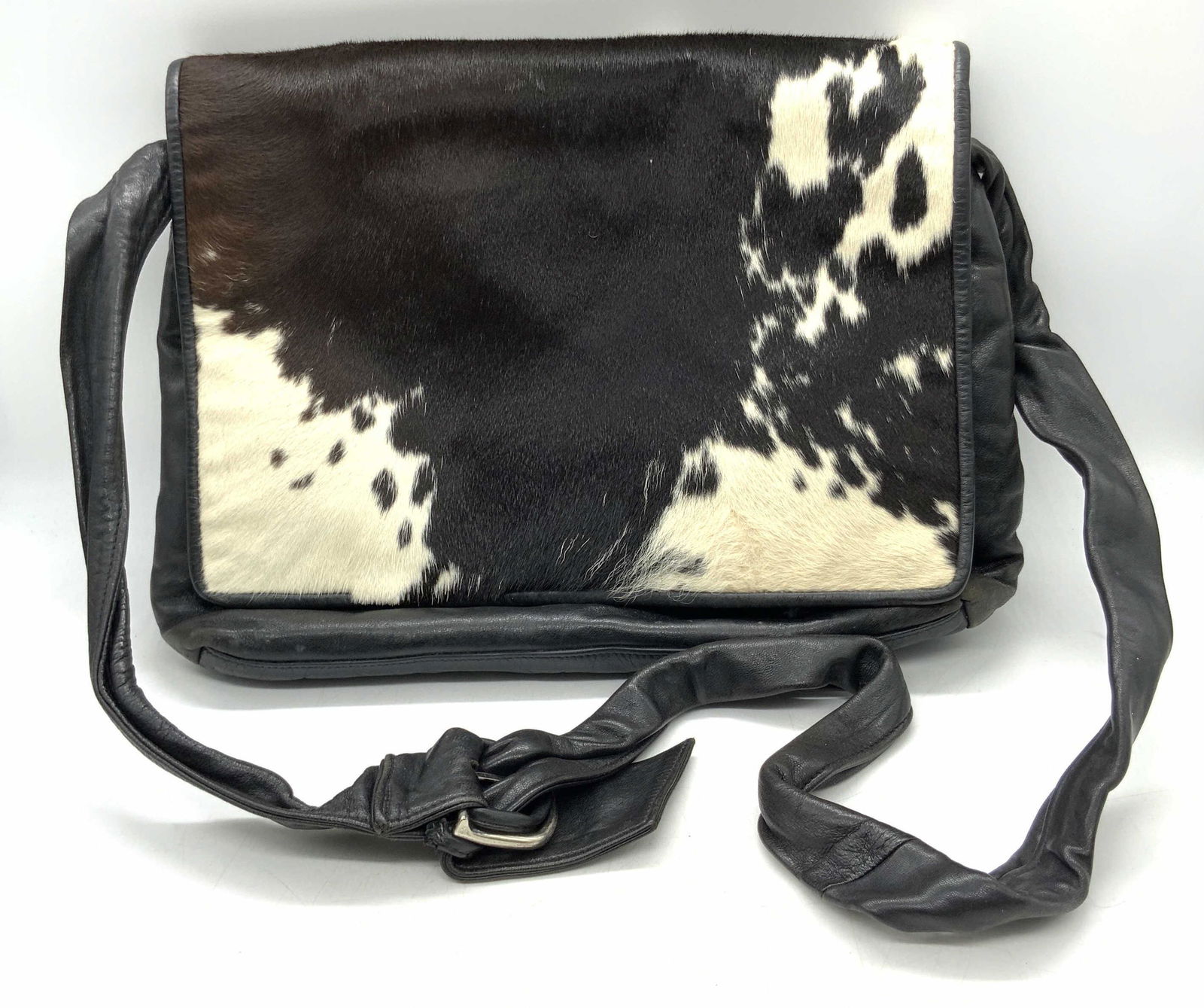 SONDRA ROBERTS Cow Hide & Black Leather Purse (1 of 10)