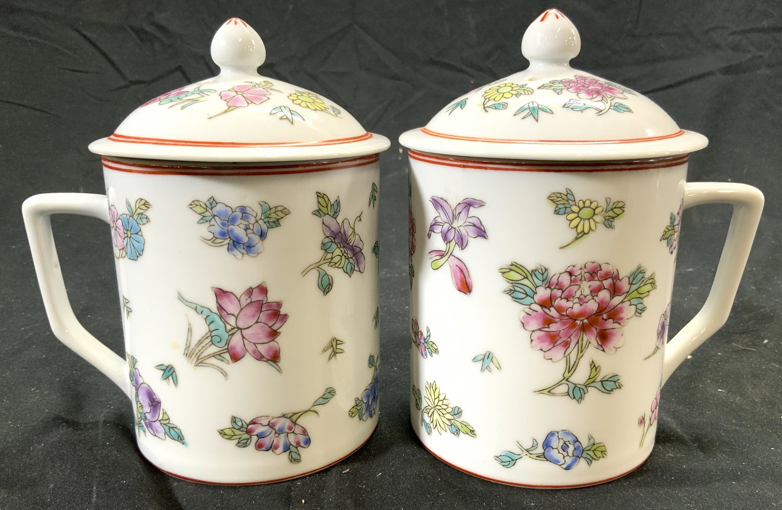 Pr Vtg Asian Porcelain Vessels W Lids & Handles (1 of 6)