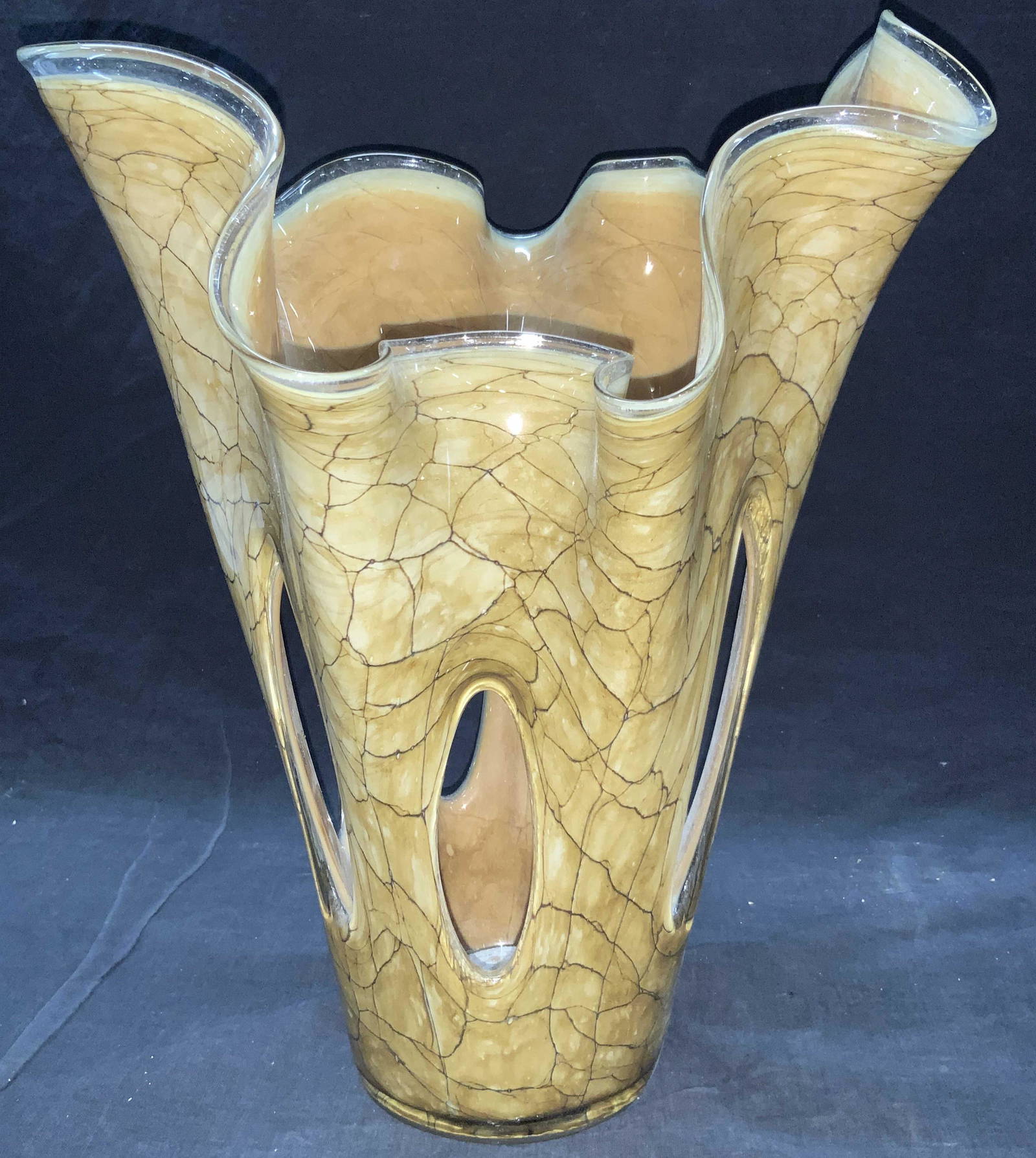 Vintage Art Glass Vase Xl 1ft1in H Auction