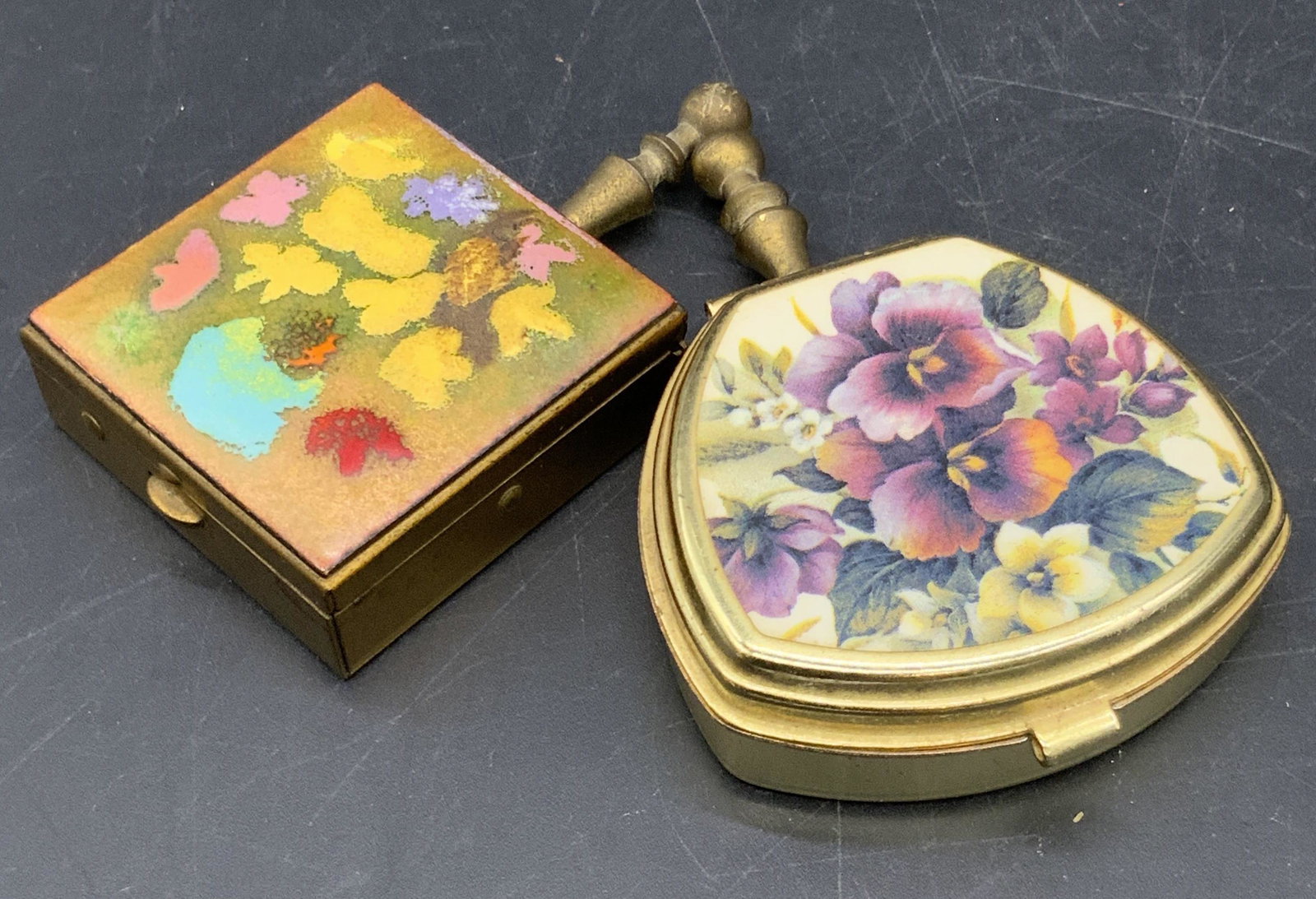 Lot 2 Vintage Portable Ashtrays, BOVANO & More (1 of 11)