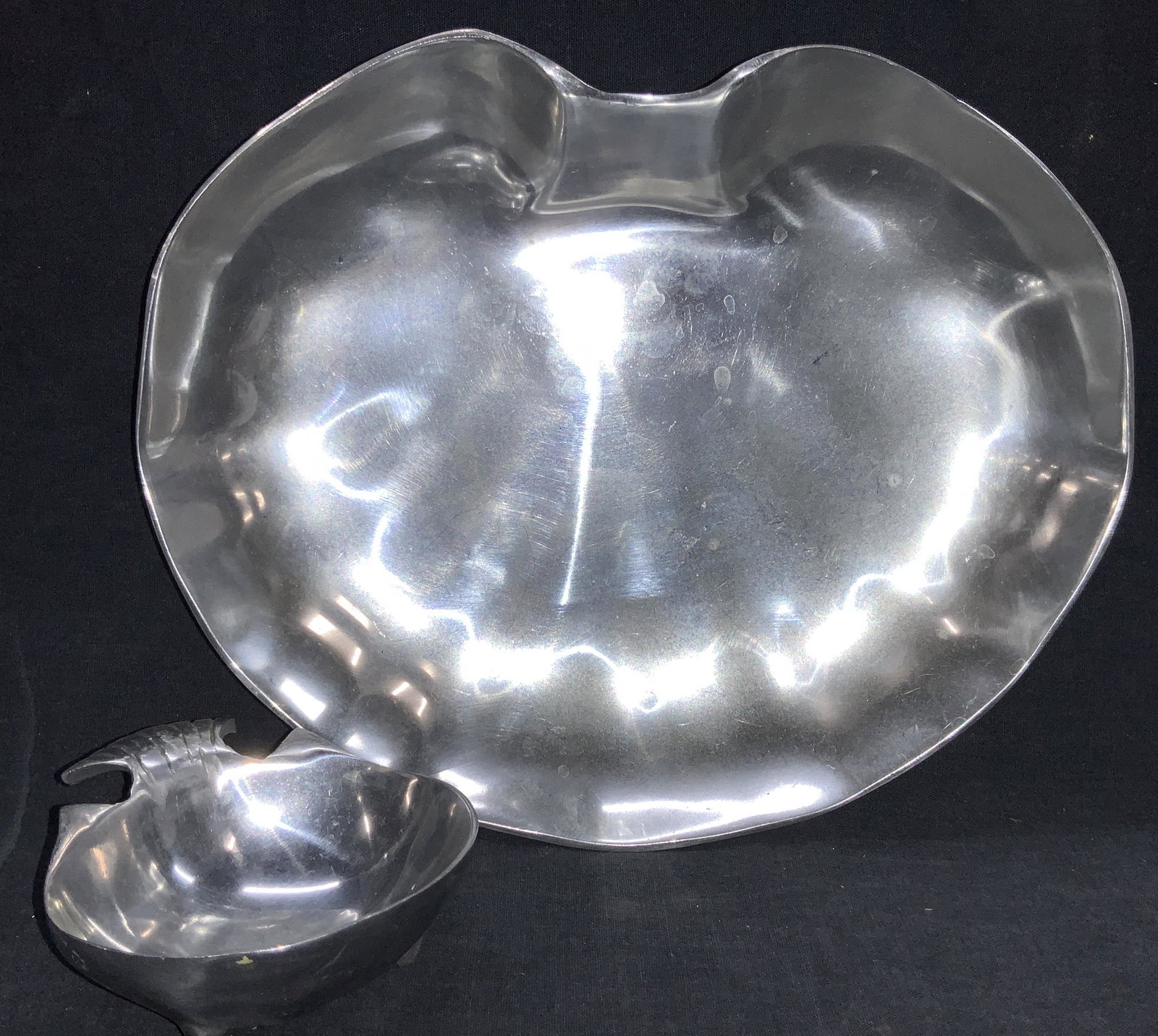 2 Welded White Metal Sea Shell & Fish Bowls (1 of 8)