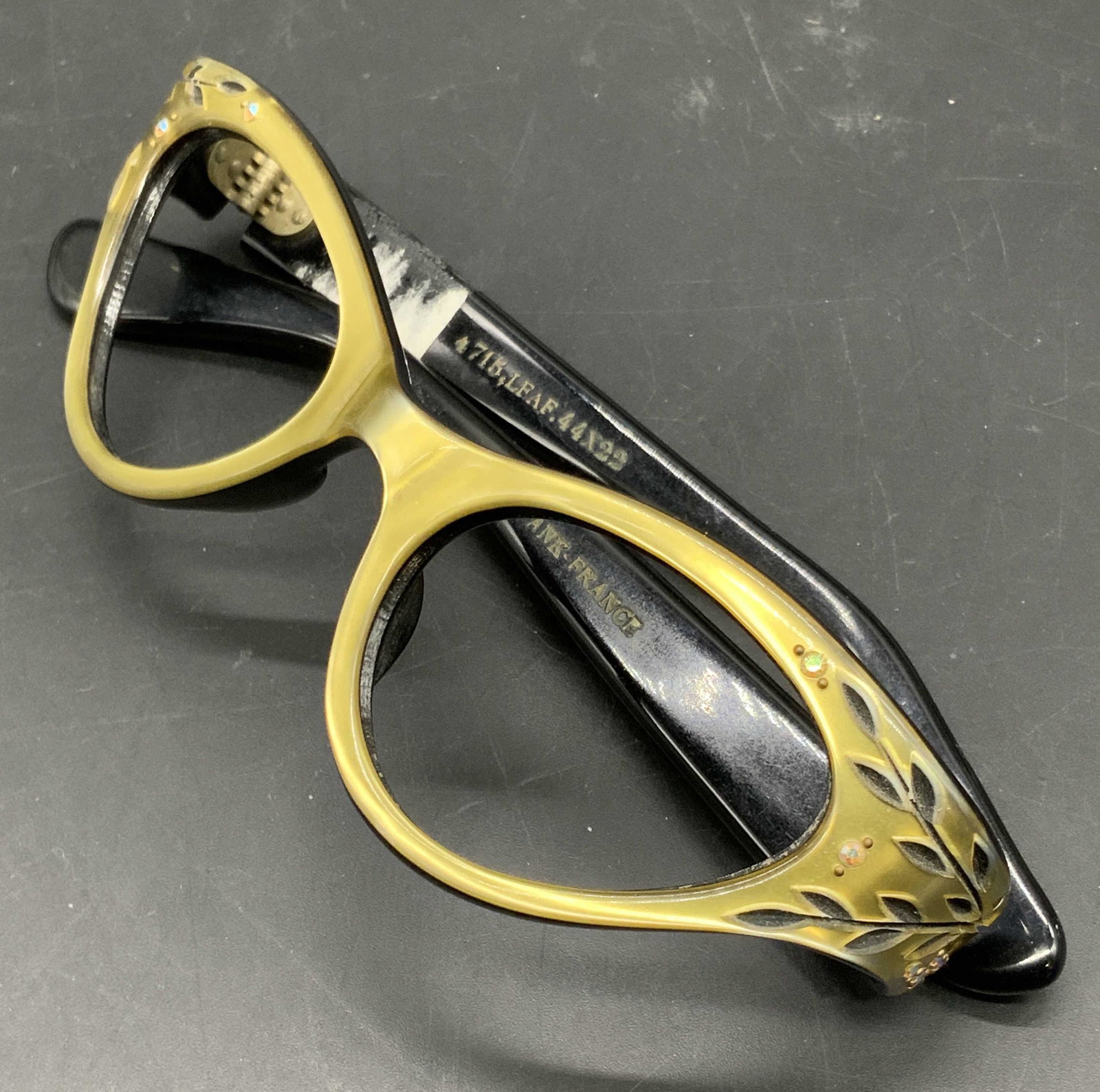 SWANK FRANCE 4715 LEAF Cat Eye Frames (1 of 11)