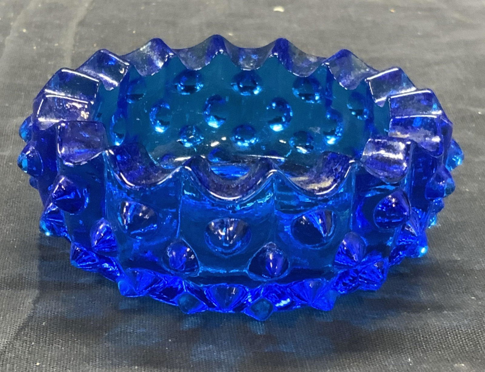 FENTON Blue Hobnail Art Glass Trinket Dish (1 of 6)