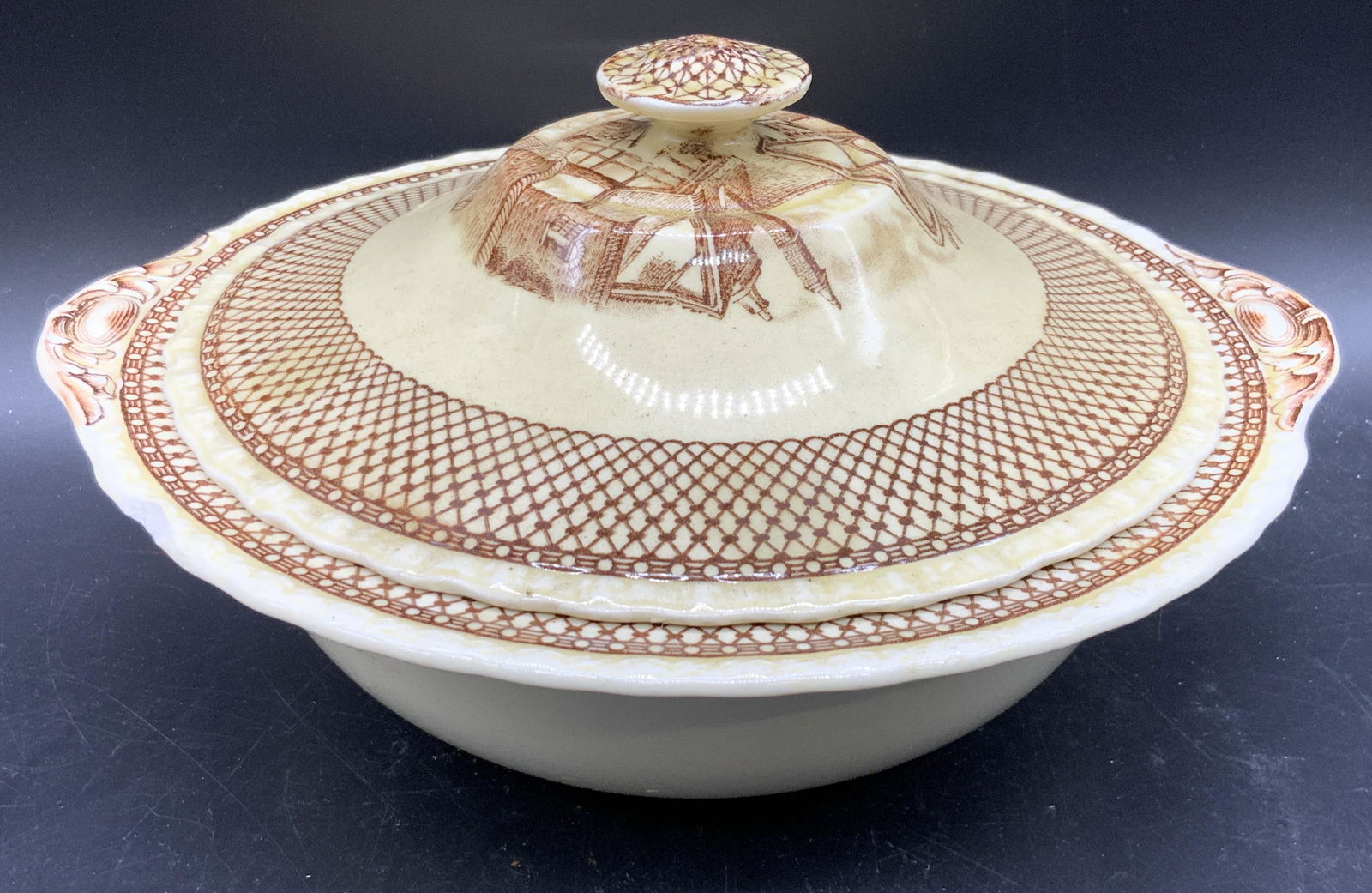 MYOTT SON & CO. SHAKESPEARE LAND Vintage Tureen (1 of 12)