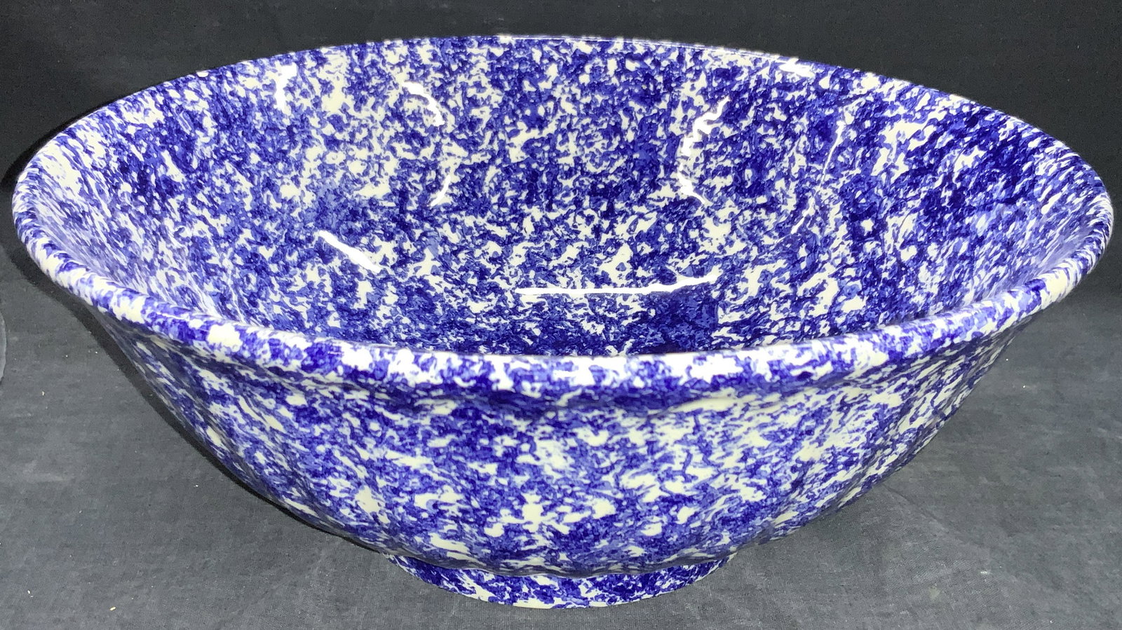 ISG Blue Spongeware Centerpiece Bowl, Italy (1 of 6)