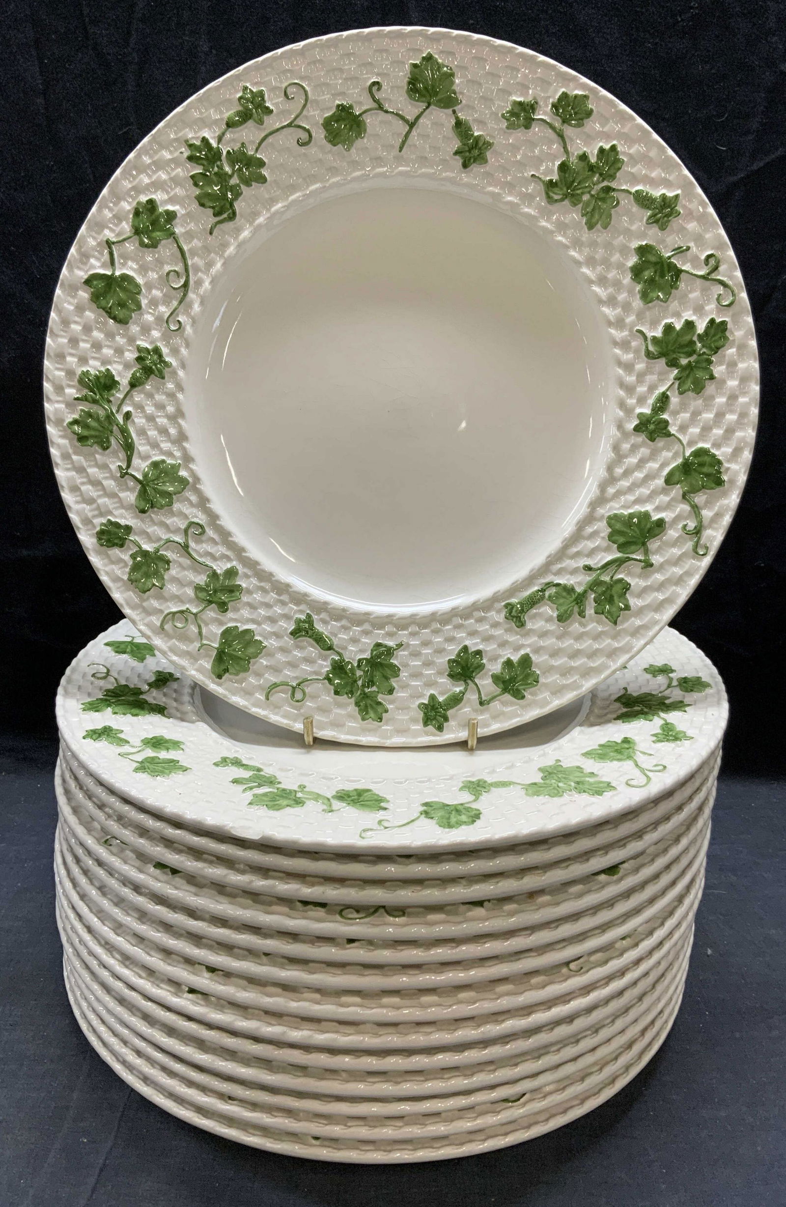 Set 14 BORDALLO PINHEIRO Ceramic Plates, Portugal (1 of 8)