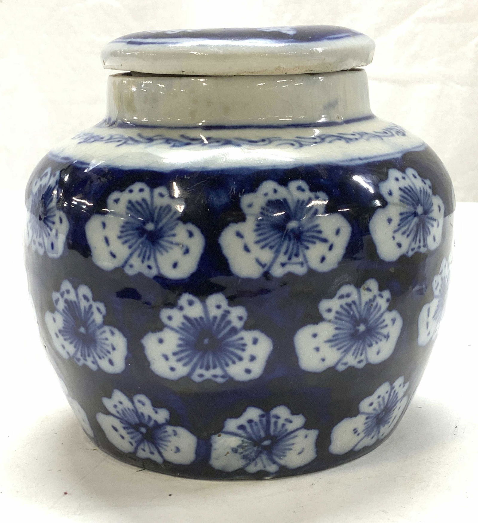 Asian Antique Porcelain Ginger Jar, Signed (1 of 6)
