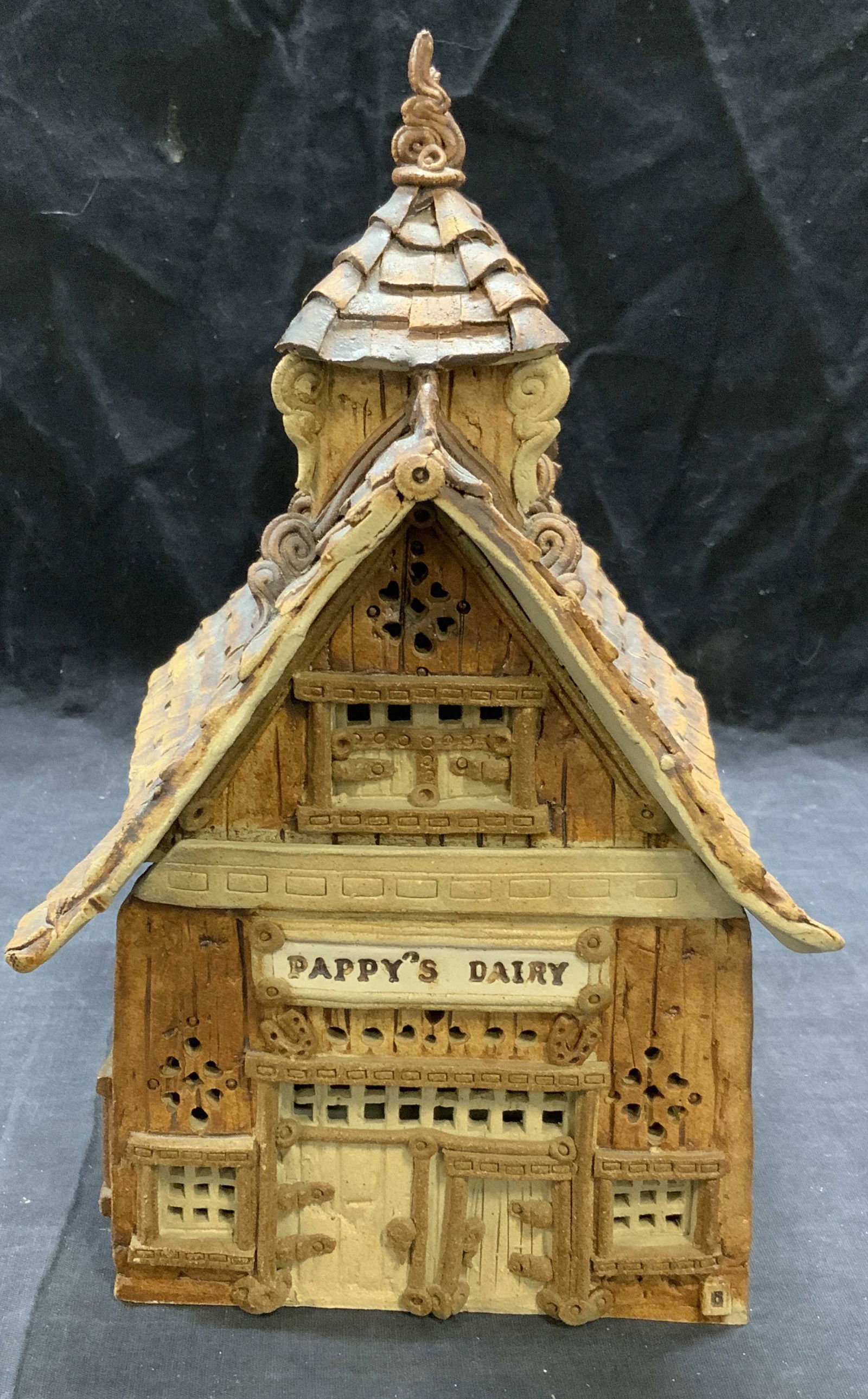 Jan Richardson Pappys Dairy Ceramic Vessel (1 of 7)