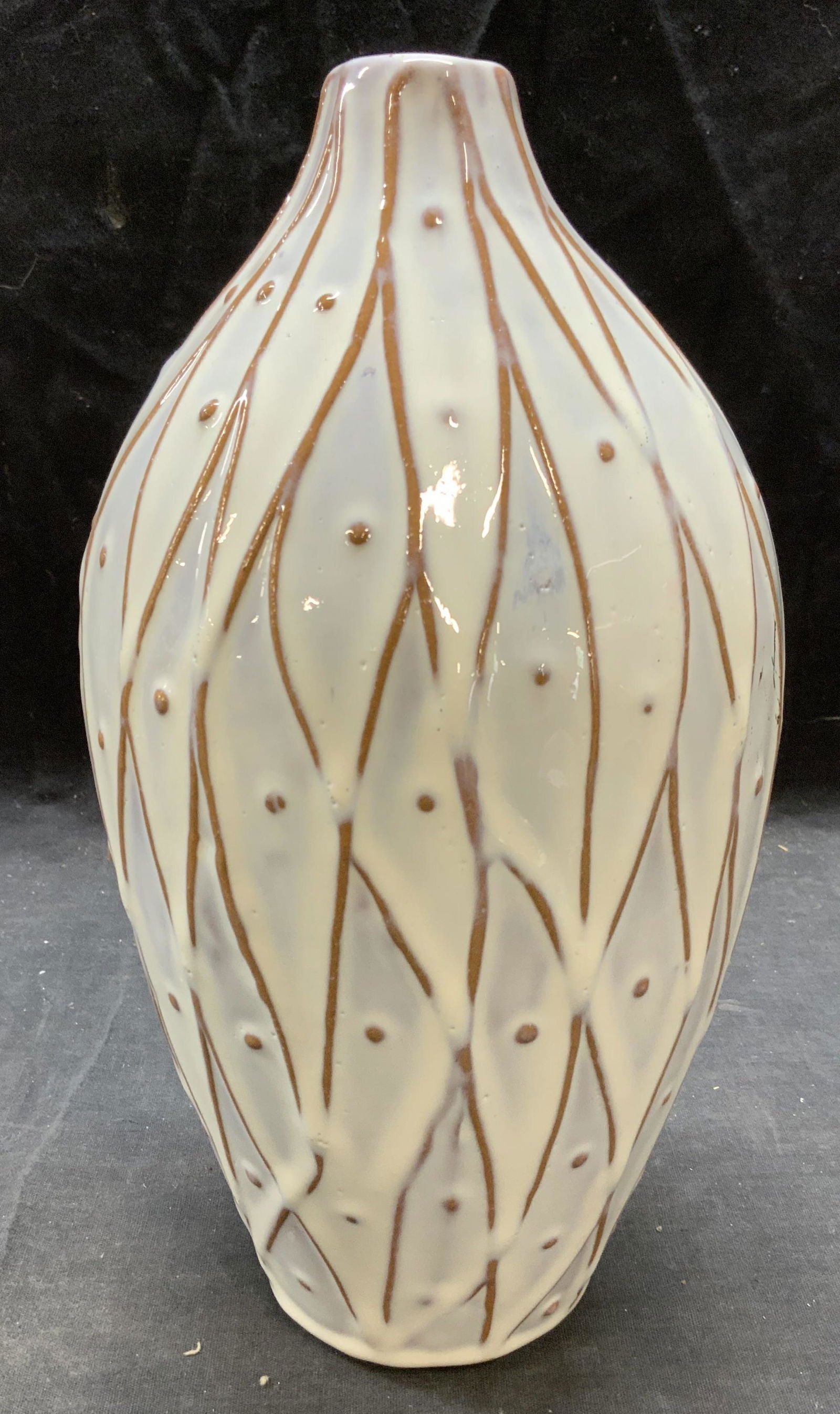 Glazed White Diamond & Dot Ceramic Vase (1 of 6)