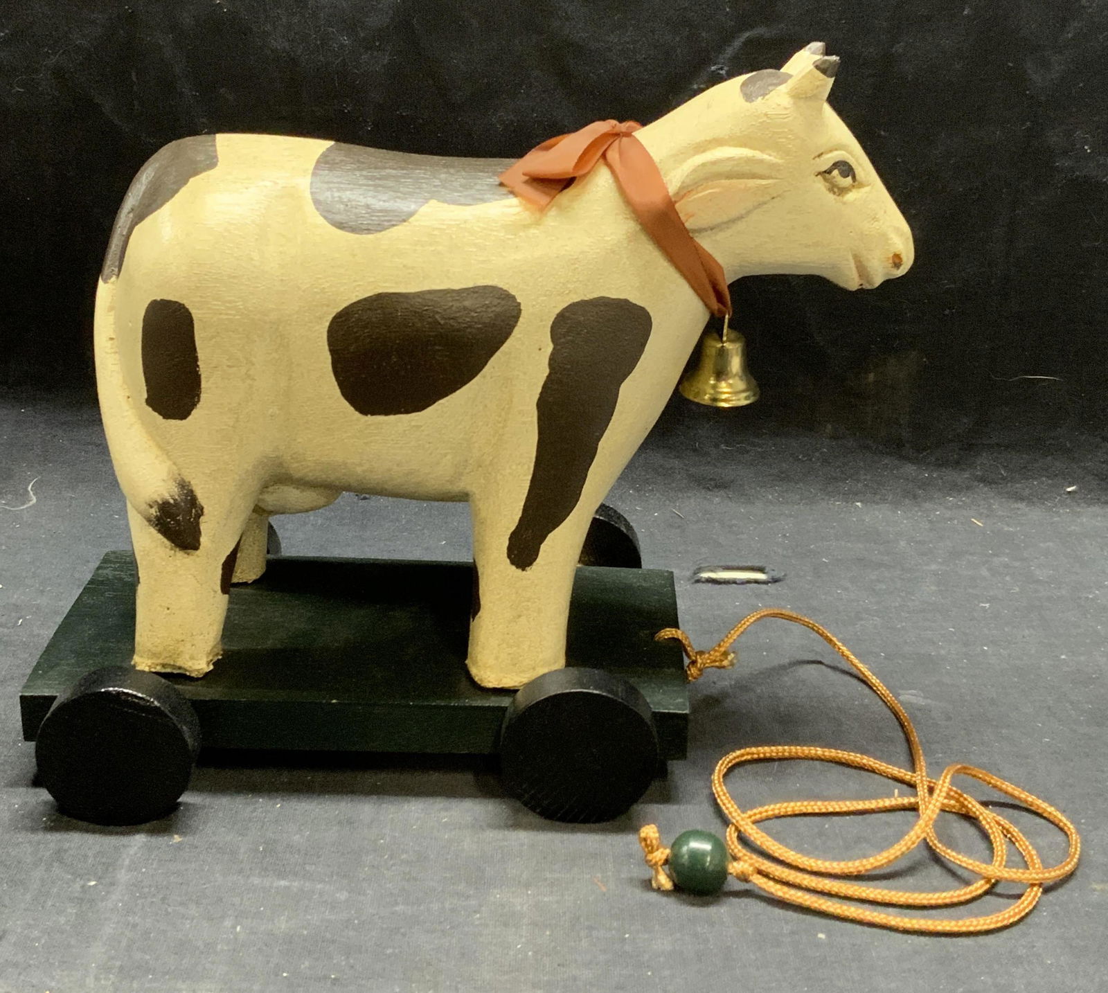 Vintage Painted Wood Cow Pull Toy (1 of 6)