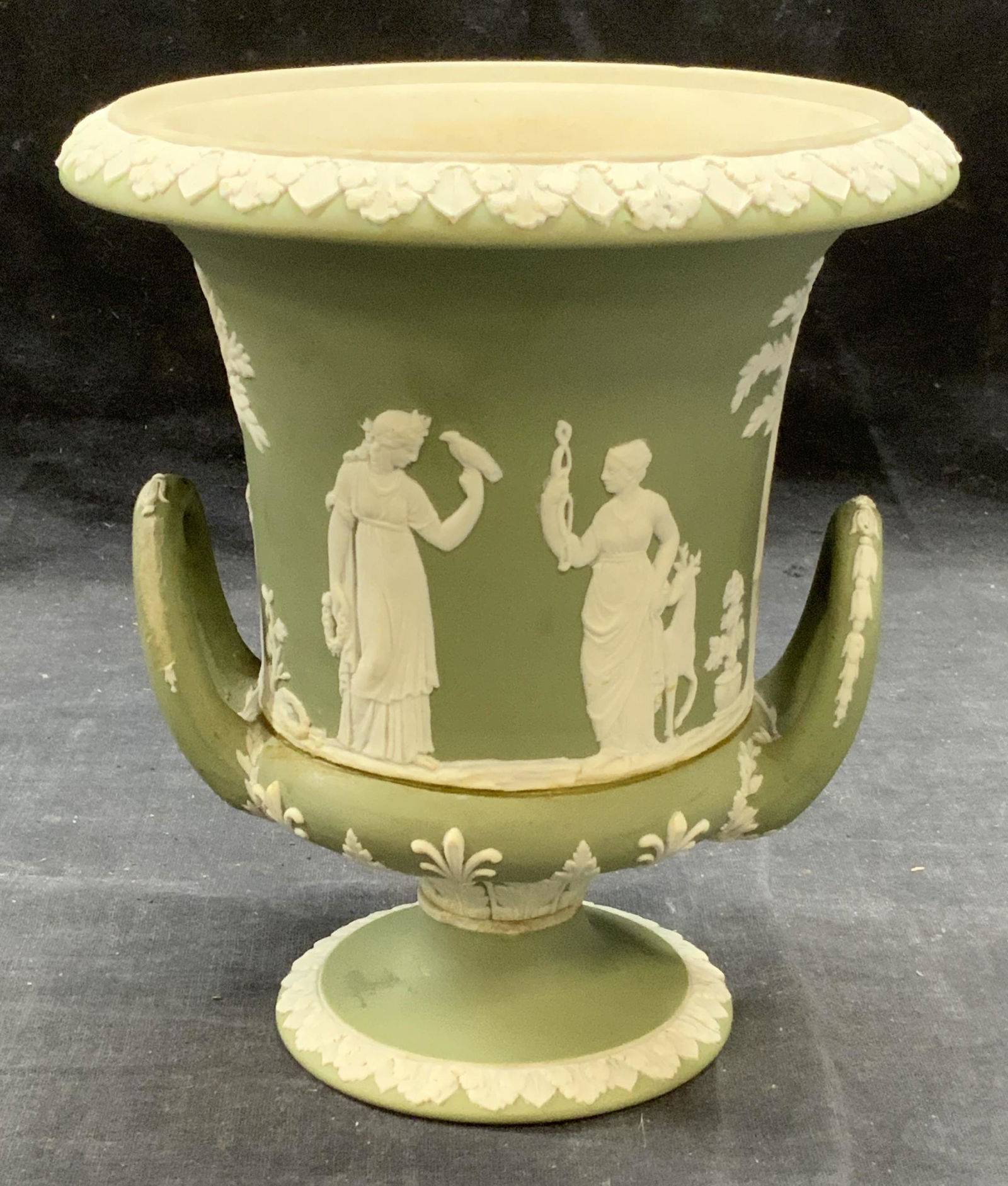Wedgwood Green Jasperware Grecian Urn Planter (1 of 6)