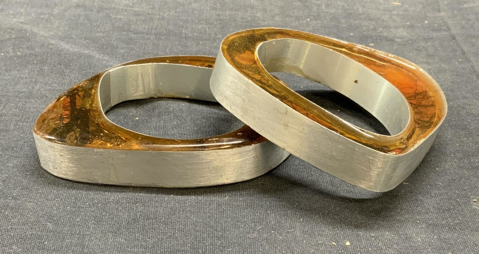 Lot 2 Chunky Amber Tone Bangle Bracelets (1 of 7)