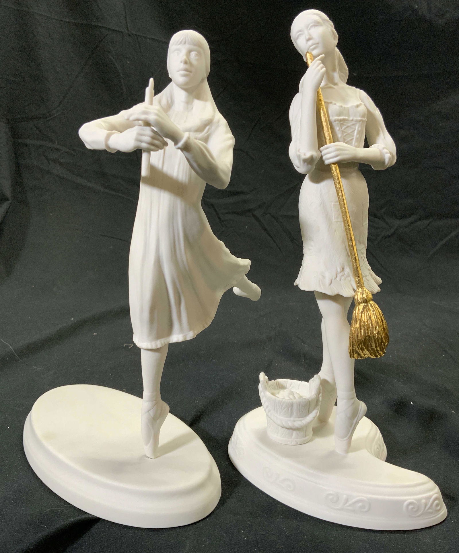 BOEHM Vntg Lot 2 Porcelain Female Figures (1 of 9)
