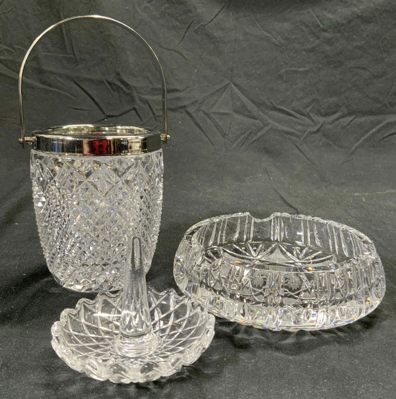 Lot 3 Assorted Glass & Crystal Tabletop (1 of 7)