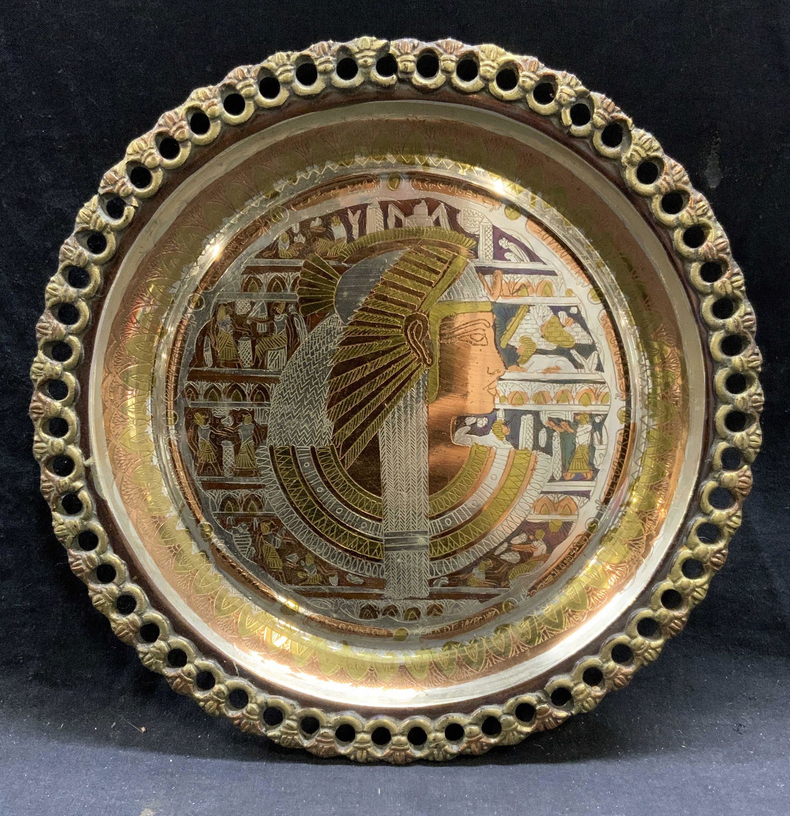 Izis Shop Pharaoh Silver Plate Copper Plate Egypt (1 of 6)