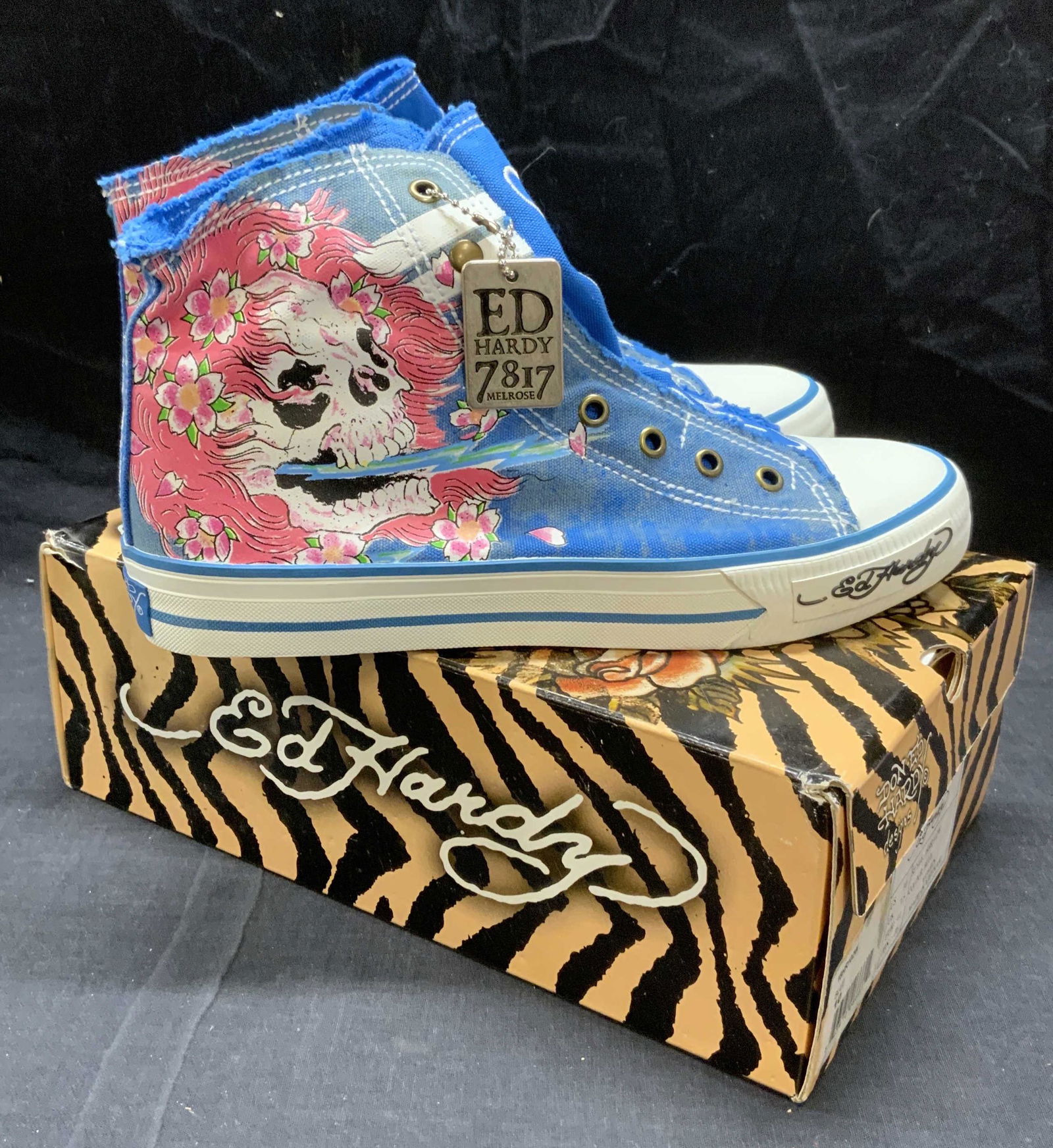 ED HARDY Blue Hi Top Slip On Sneakers NIB (1 of 9)