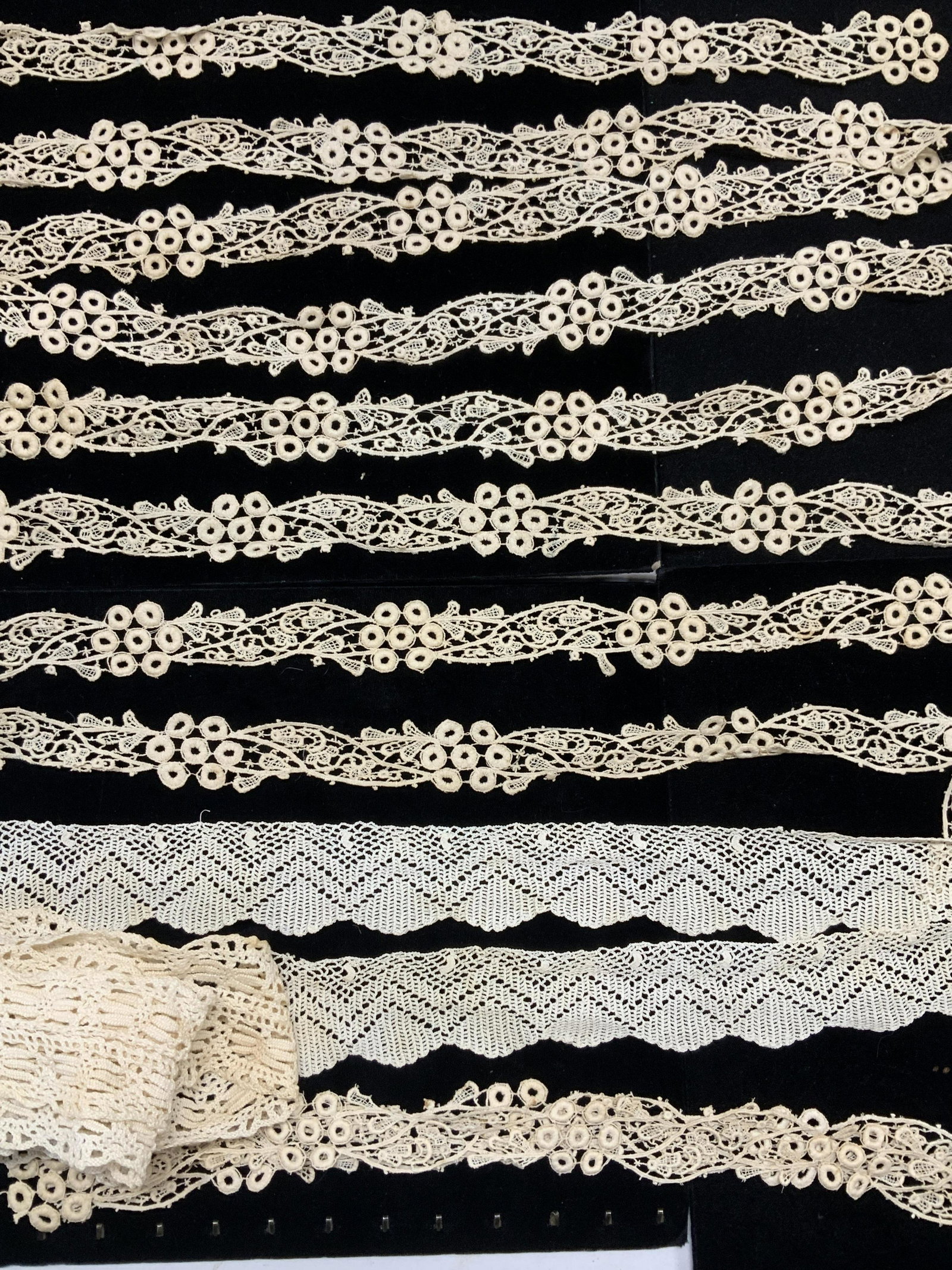 Vintage Crochet Lace Trim, 10 pieces: Strands of crochet trim and sections of unfinished doilies. Combination of tat crochet lace and thicker string crochet in beige and tan colors. Some yellowing consistent with exposure. Intricate croch
