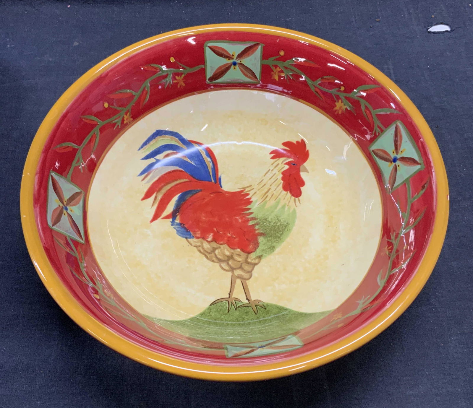 Oneida Hand Painted Earthenware Rooster Bowl (1 of 6)