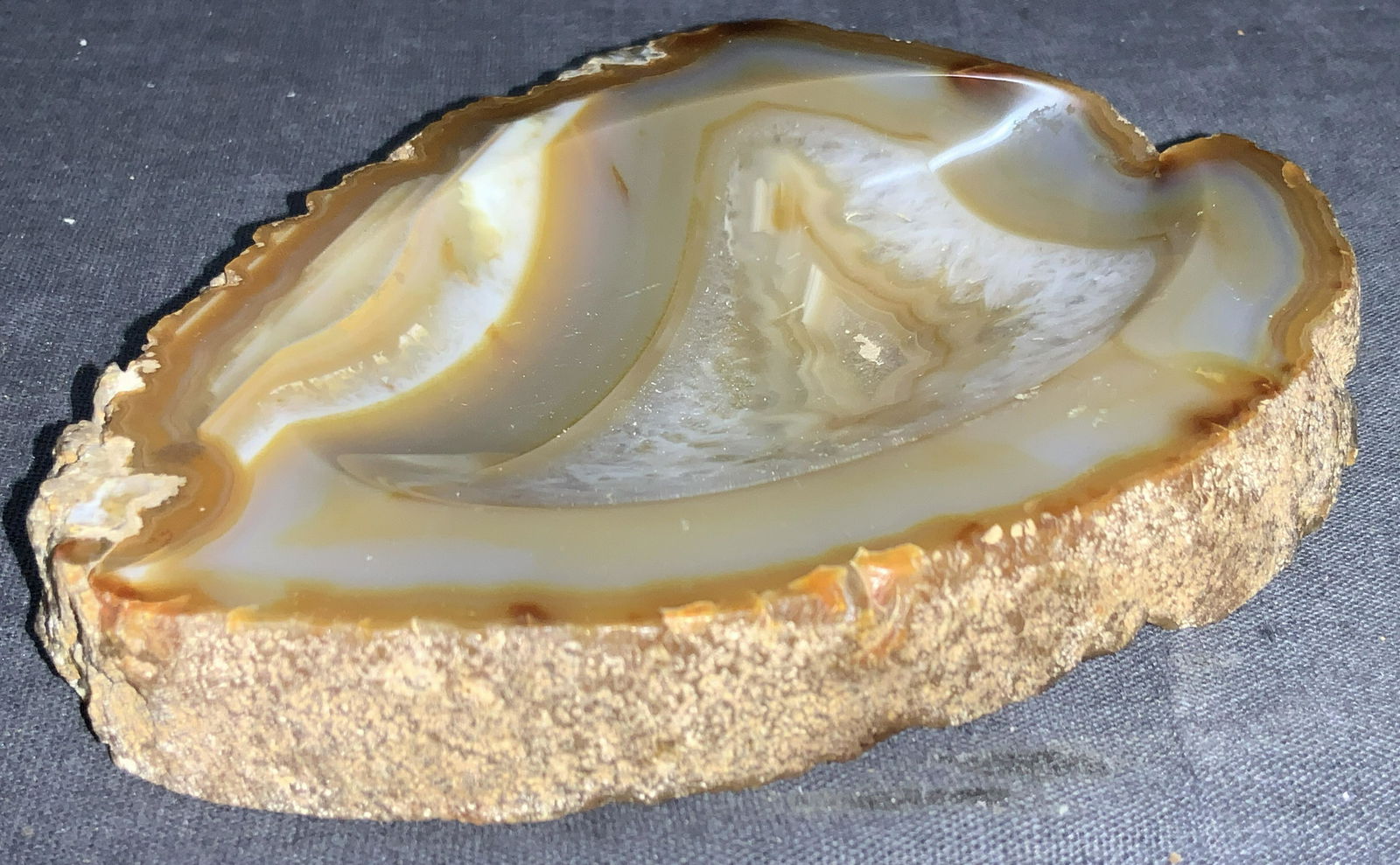 Cut Geode Trinket Dish (1 of 6)