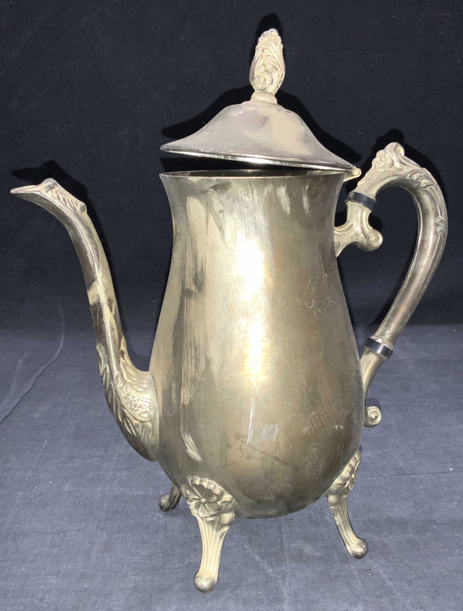 Davco Silver NY Silver Plate Footed Coffee Pot (1 of 9)