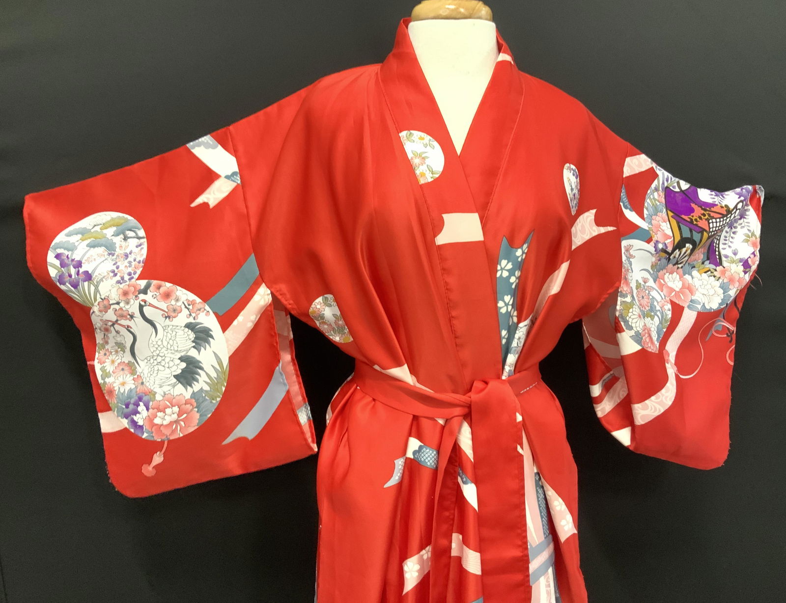 Marukyo Red Japanese Kimono Robe, Japan (1 of 11)