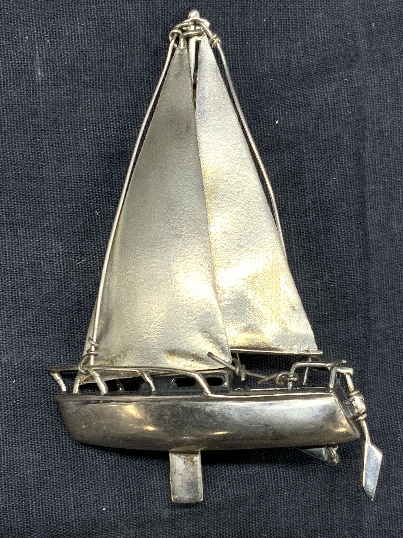 XL Sterling Silver Sail Boat Brooch (1 of 7)