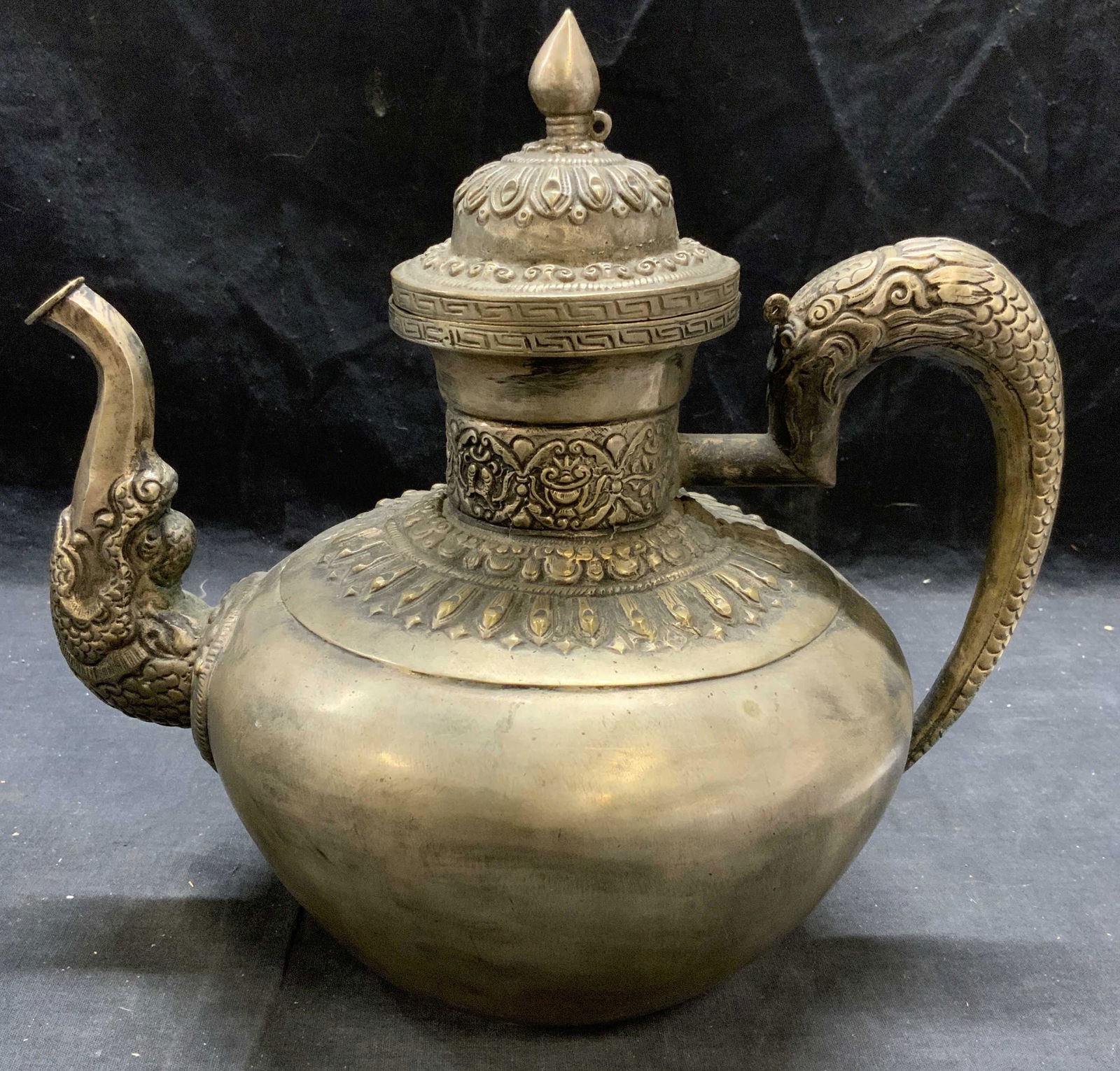 XL Stamped Asian Pewter Dragon Teapot (1 of 8)