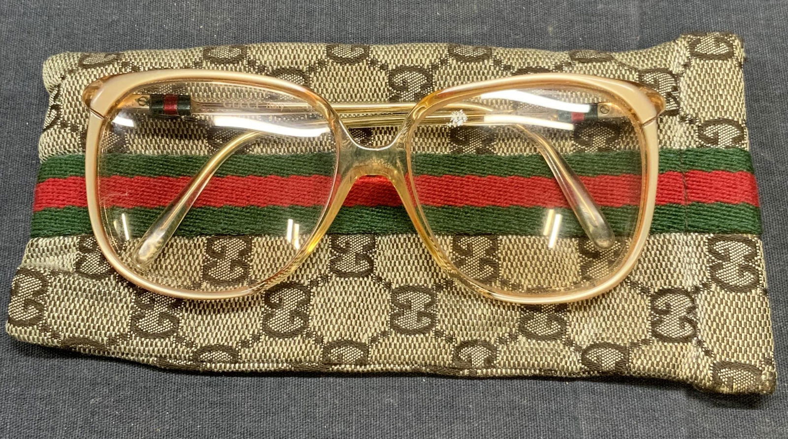 Gucci Orange Square Frame Glasses & Pouch (1 of 7)