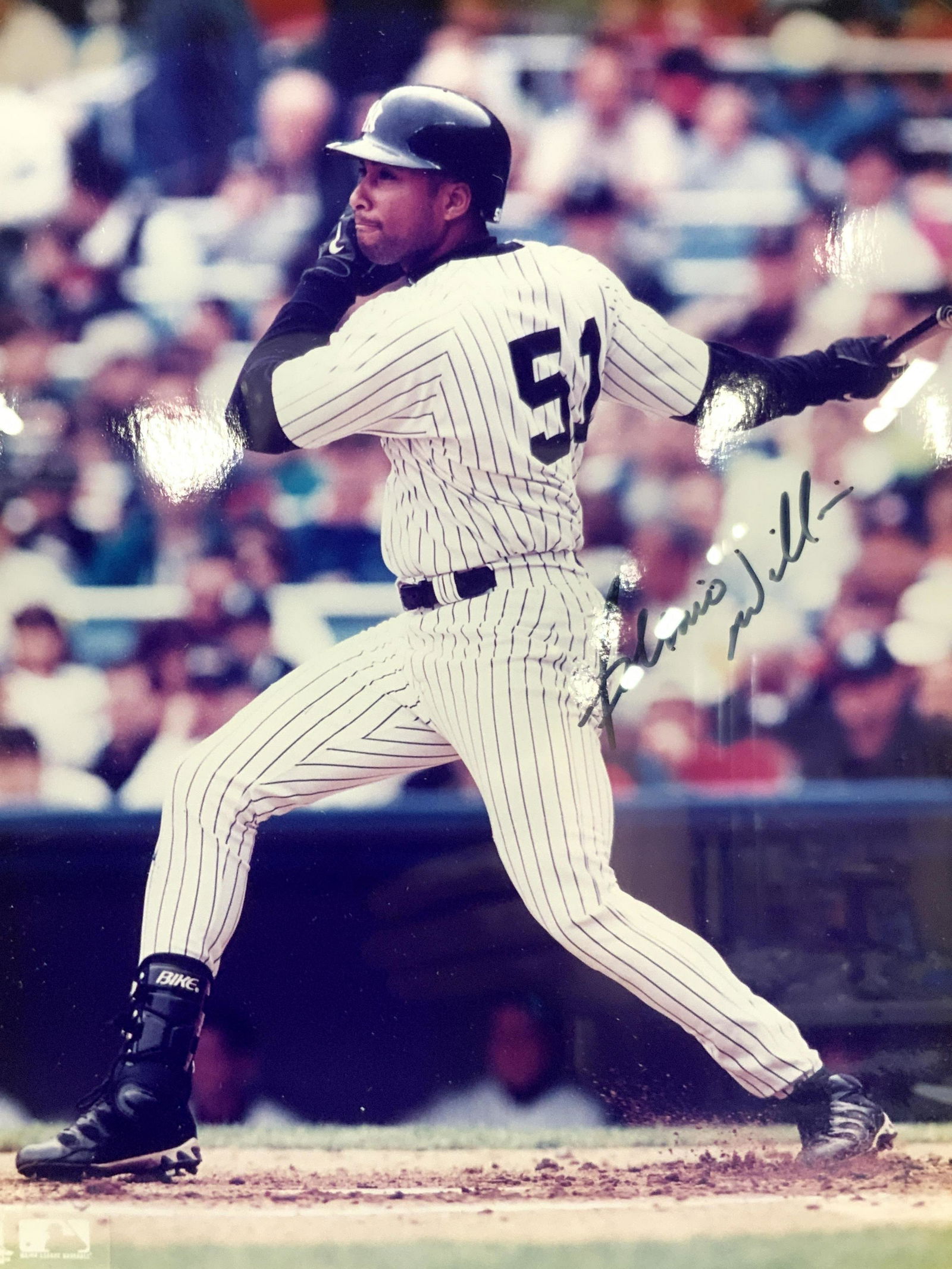 Bernie Williams Signed 1996 Yankees Photo (1 of 8)