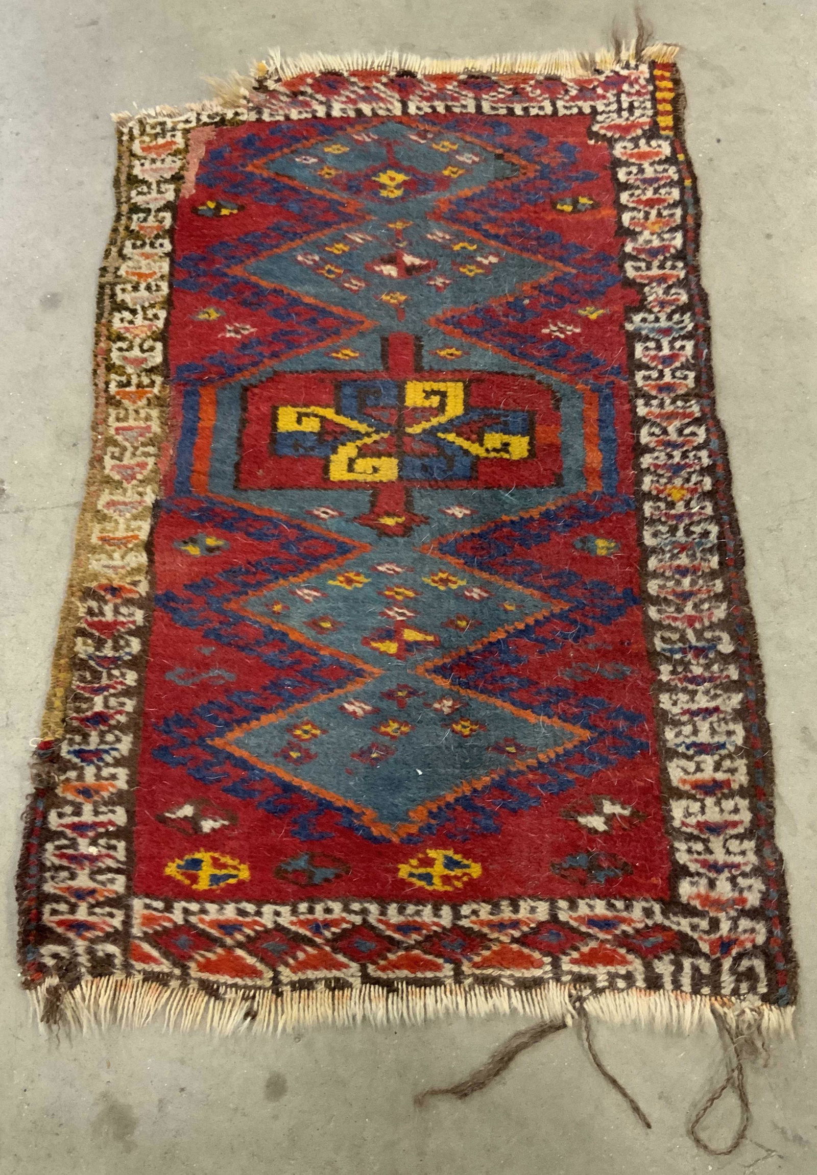 Vintage Geometric Pattern Scatter Rug (1 of 8)