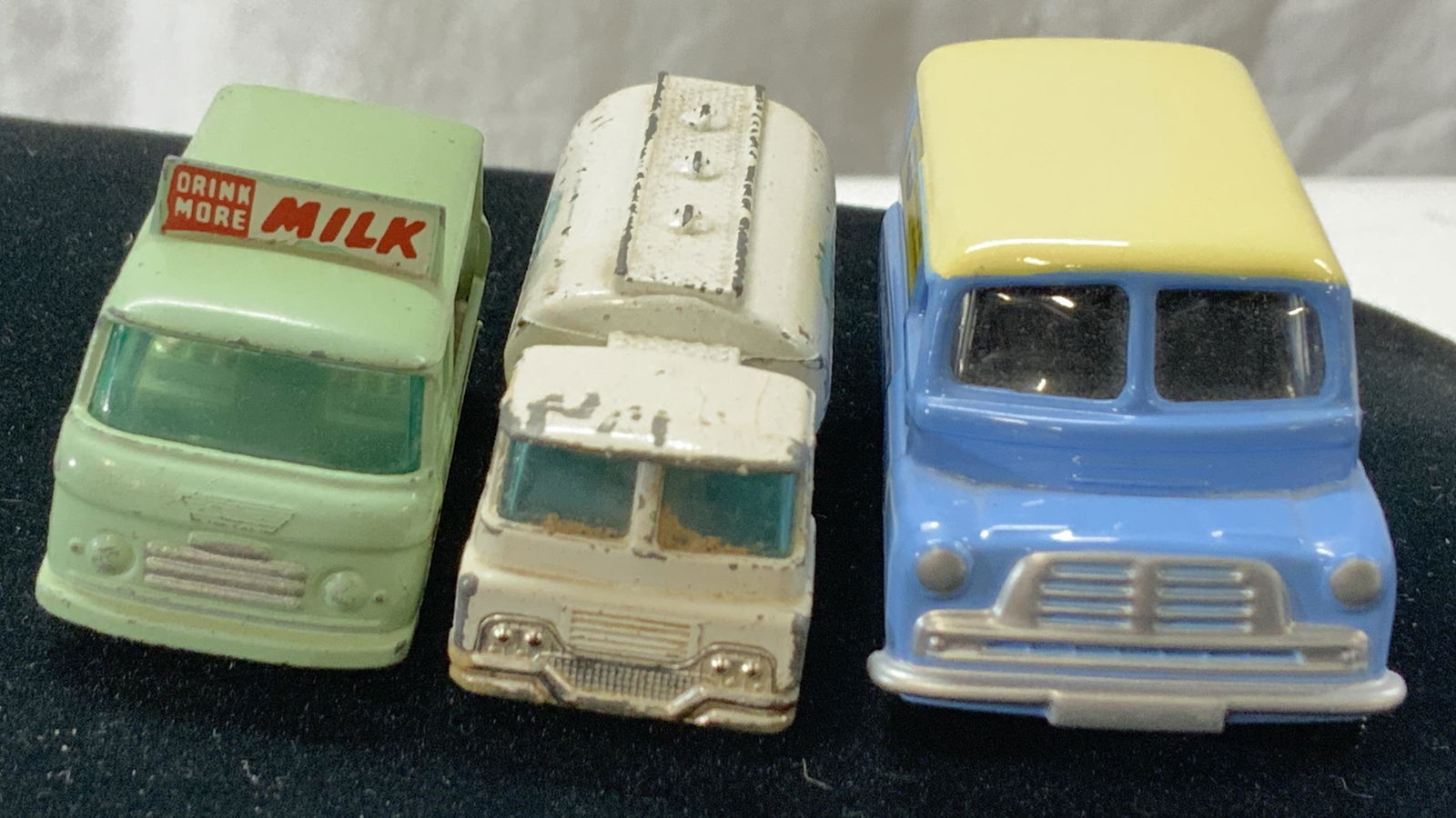Lot 3 Vtg Die Cast Toy Milk Trucks, Great Britain (1 of 8)