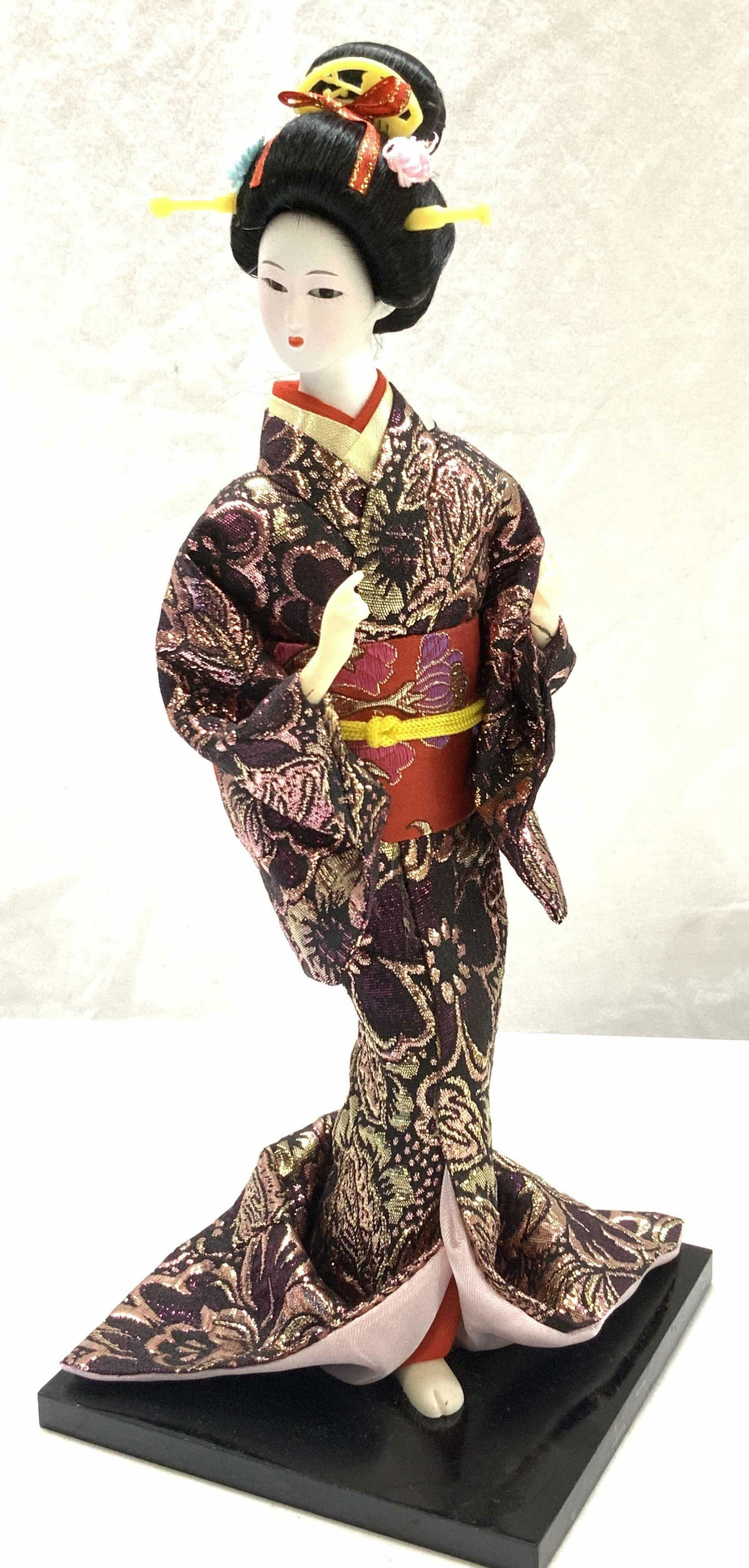 Japanese Geisha Doll on Stand (1 of 7)