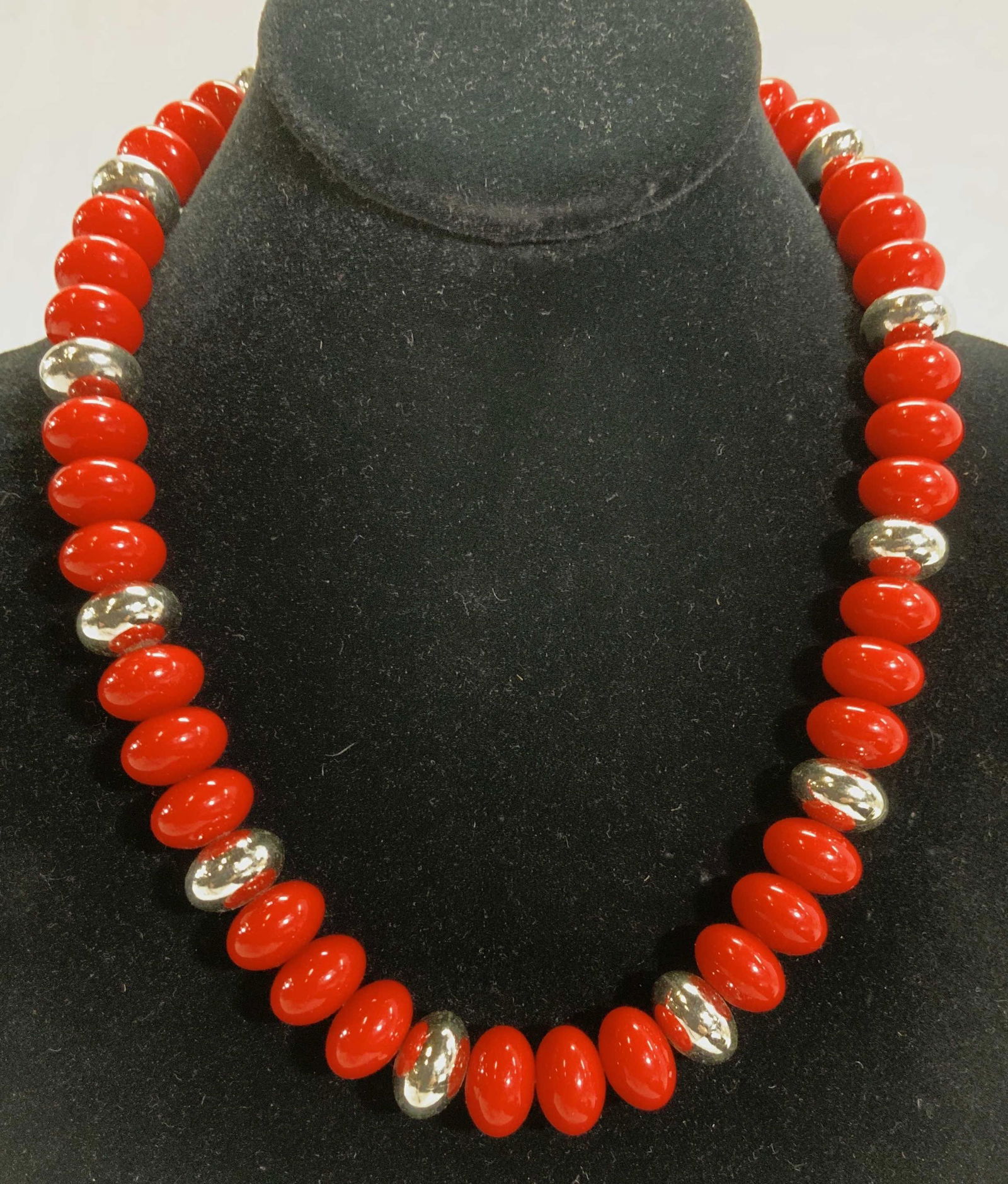 Red and SilverTone Bead Costume Necklace (1 of 6)