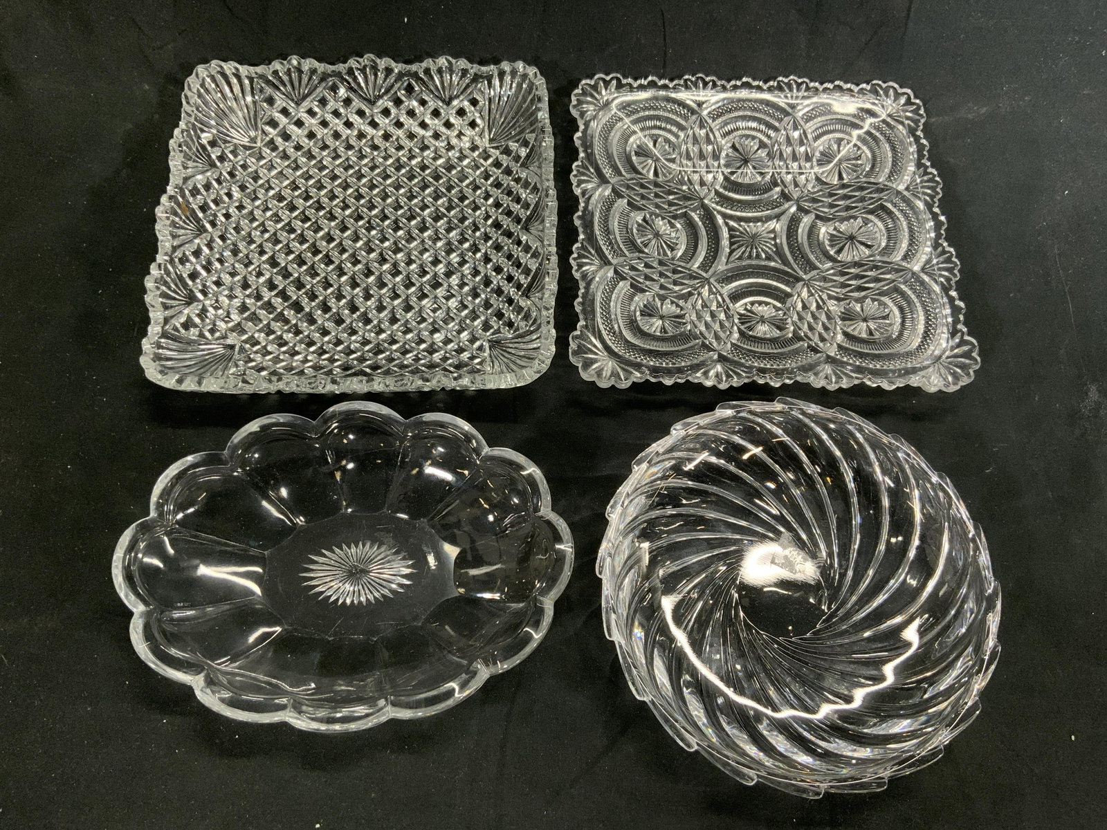 Lot 4 Assorted Crystal & Glass Dishes (1 of 6)