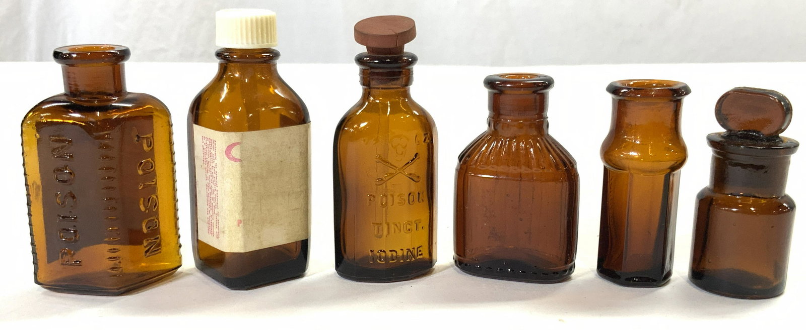 Lot 6 Amber Glass Bottles Vessels (1 of 7)