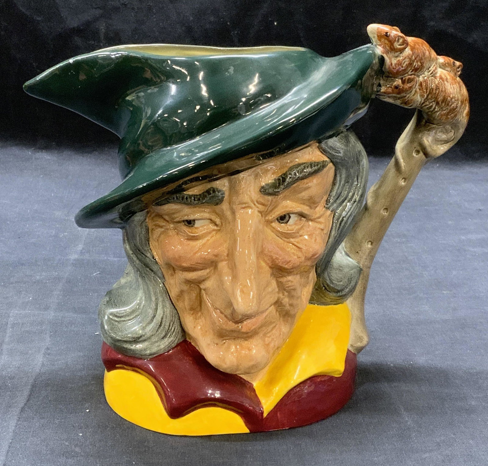 Vtg Royal DOULTON Ceramic Pied Piper Jug England: Vintage Royal DOULTON ceramic Toby jug. Pied Piper. Trademarked to underside. Made in England. Some surface wear consistent with exposure. Measures approx. 8 x 6.5 x 7 inches. Royal DOULTON, royal DOU