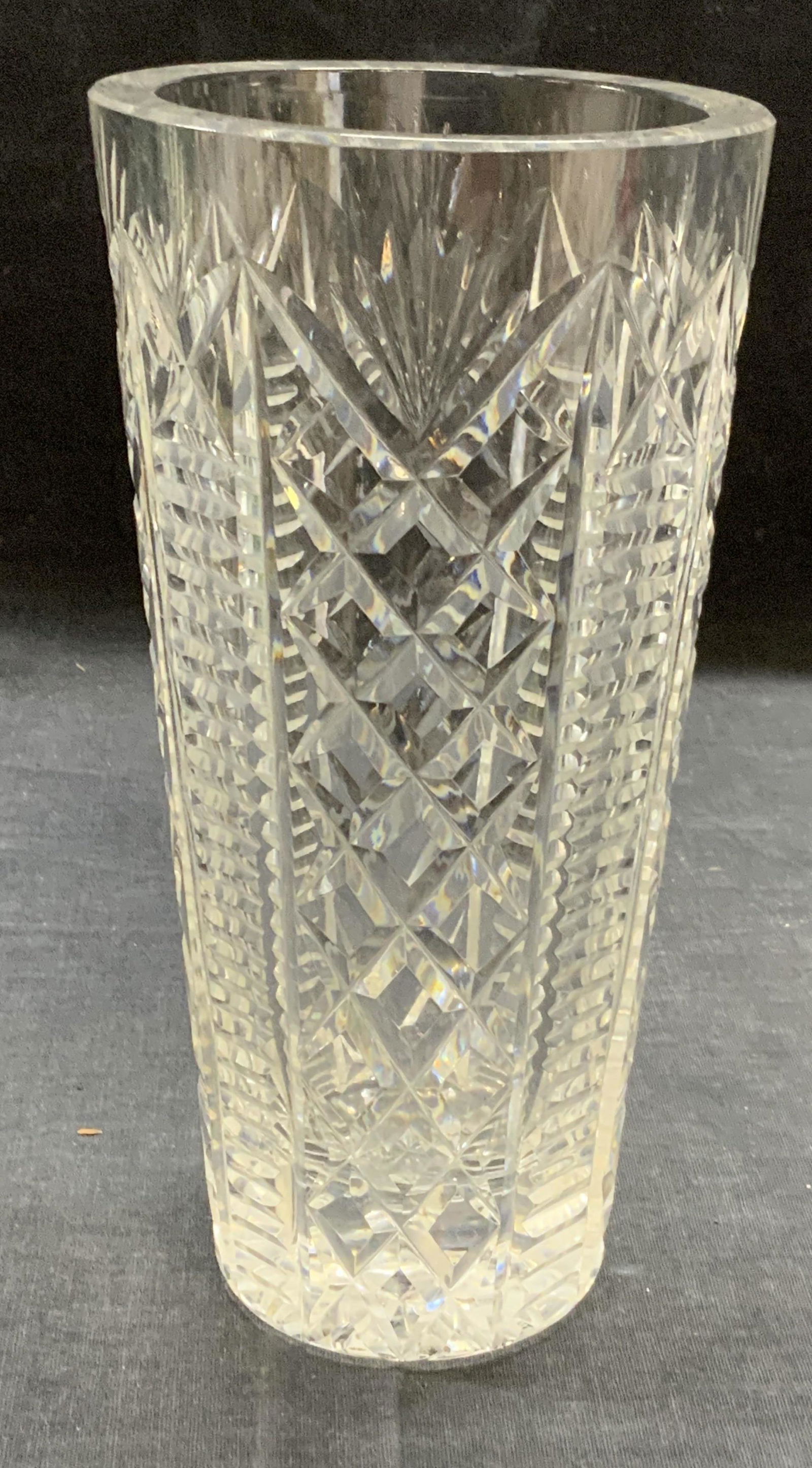 Diamond Pattern Cut Crystal Vase (1 of 6)
